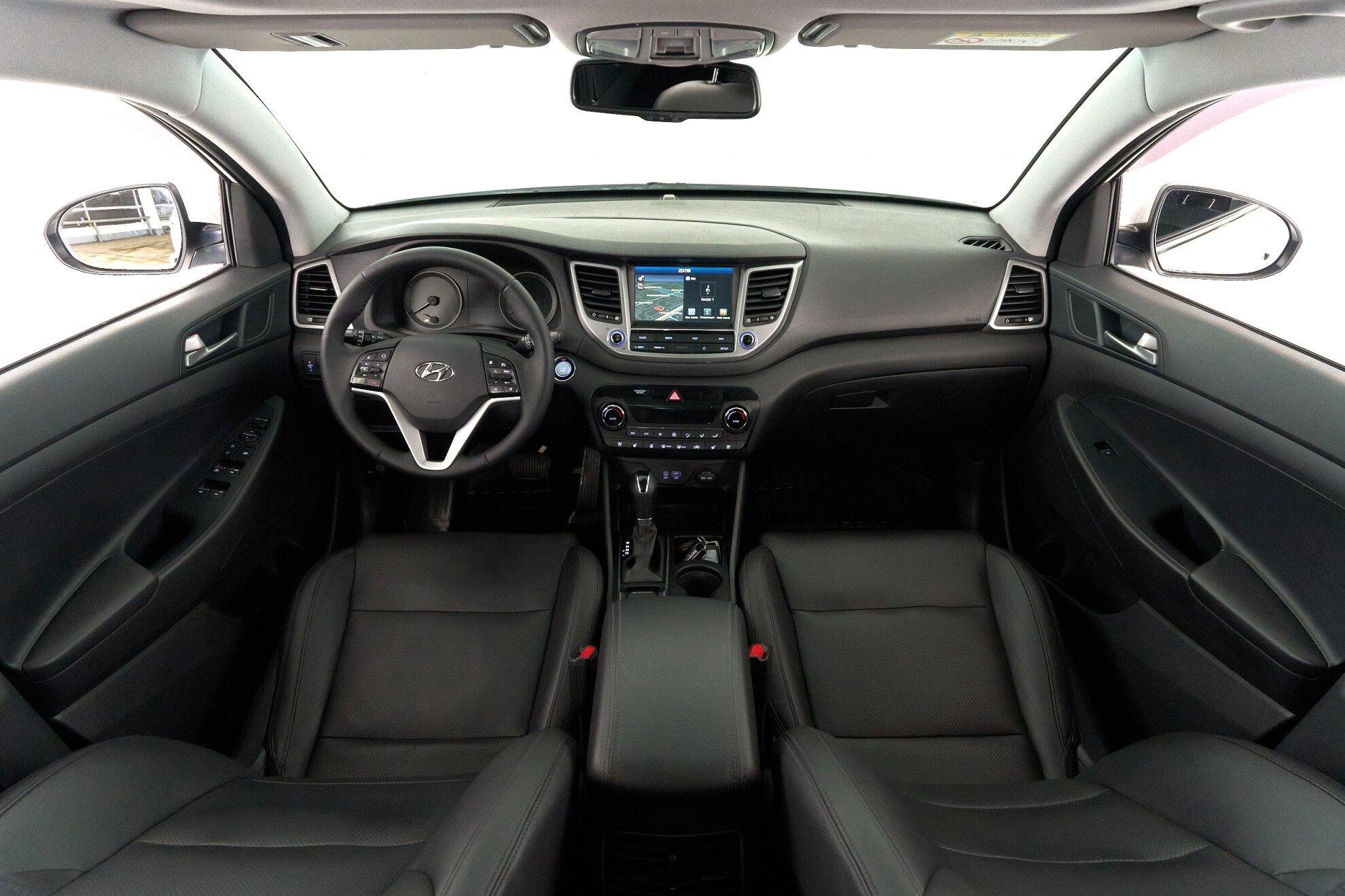 Hyundai Tucson 2018, белый