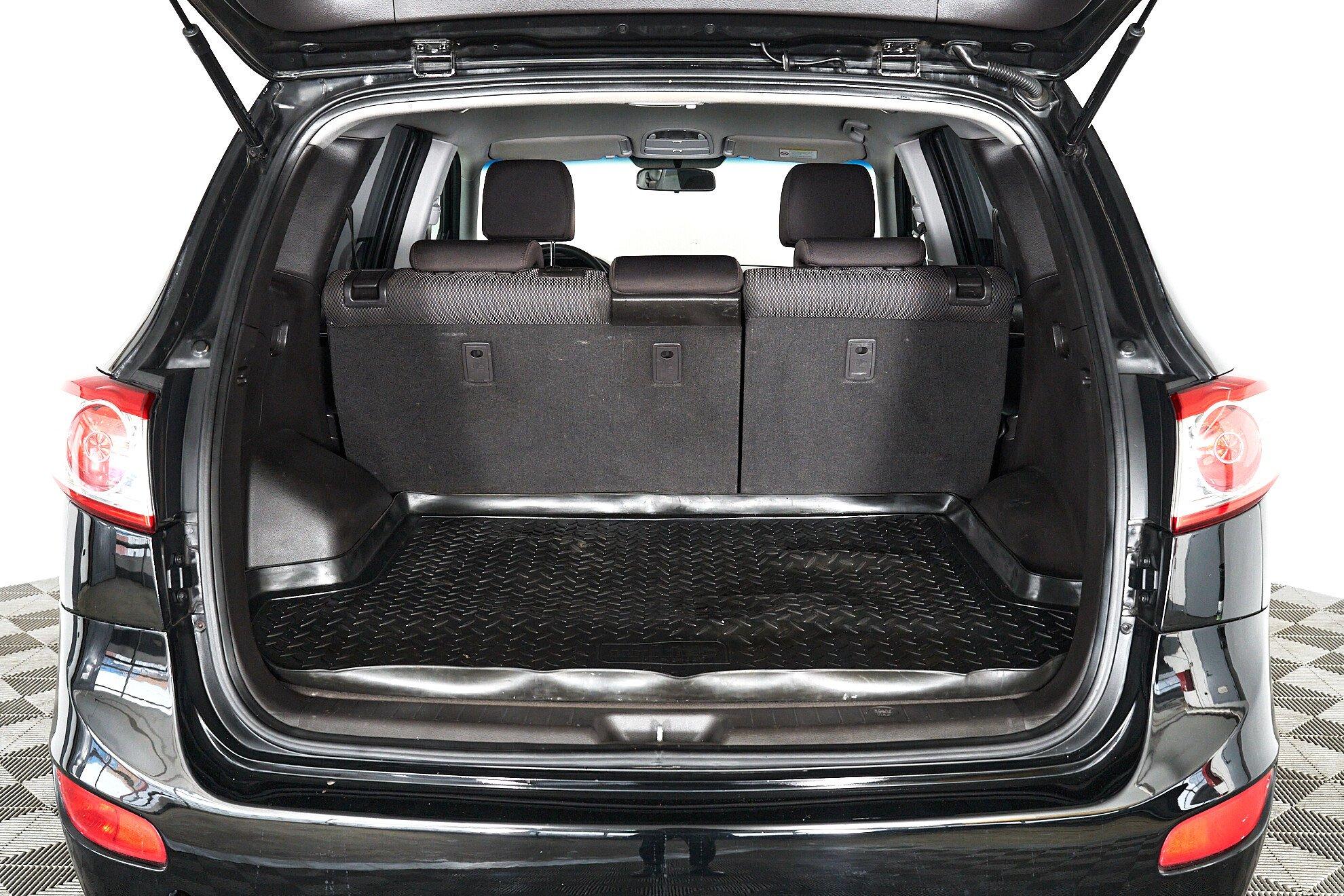 Hyundai Santa Fe 2011, черный