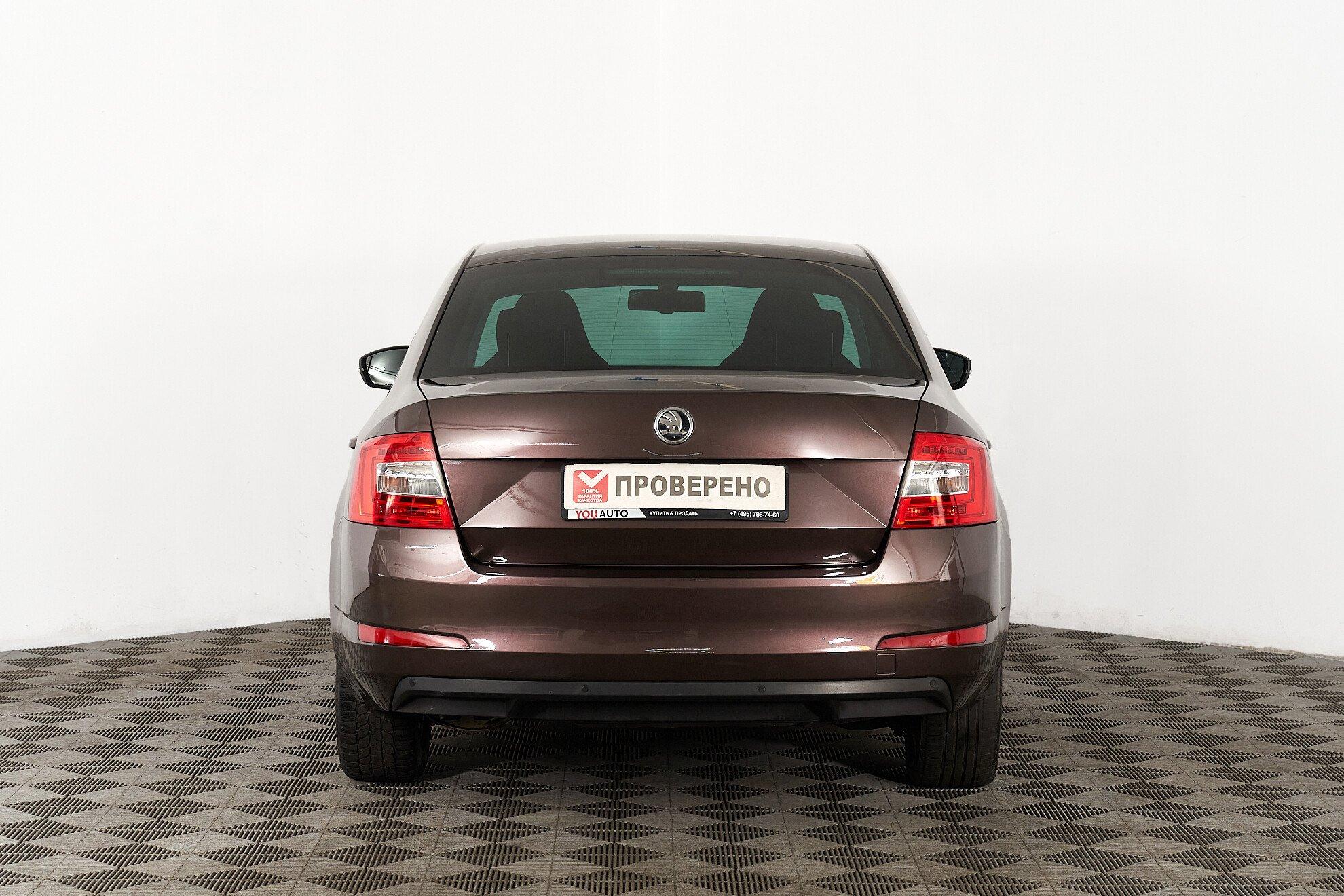 Skoda Octavia 2016, коричневый