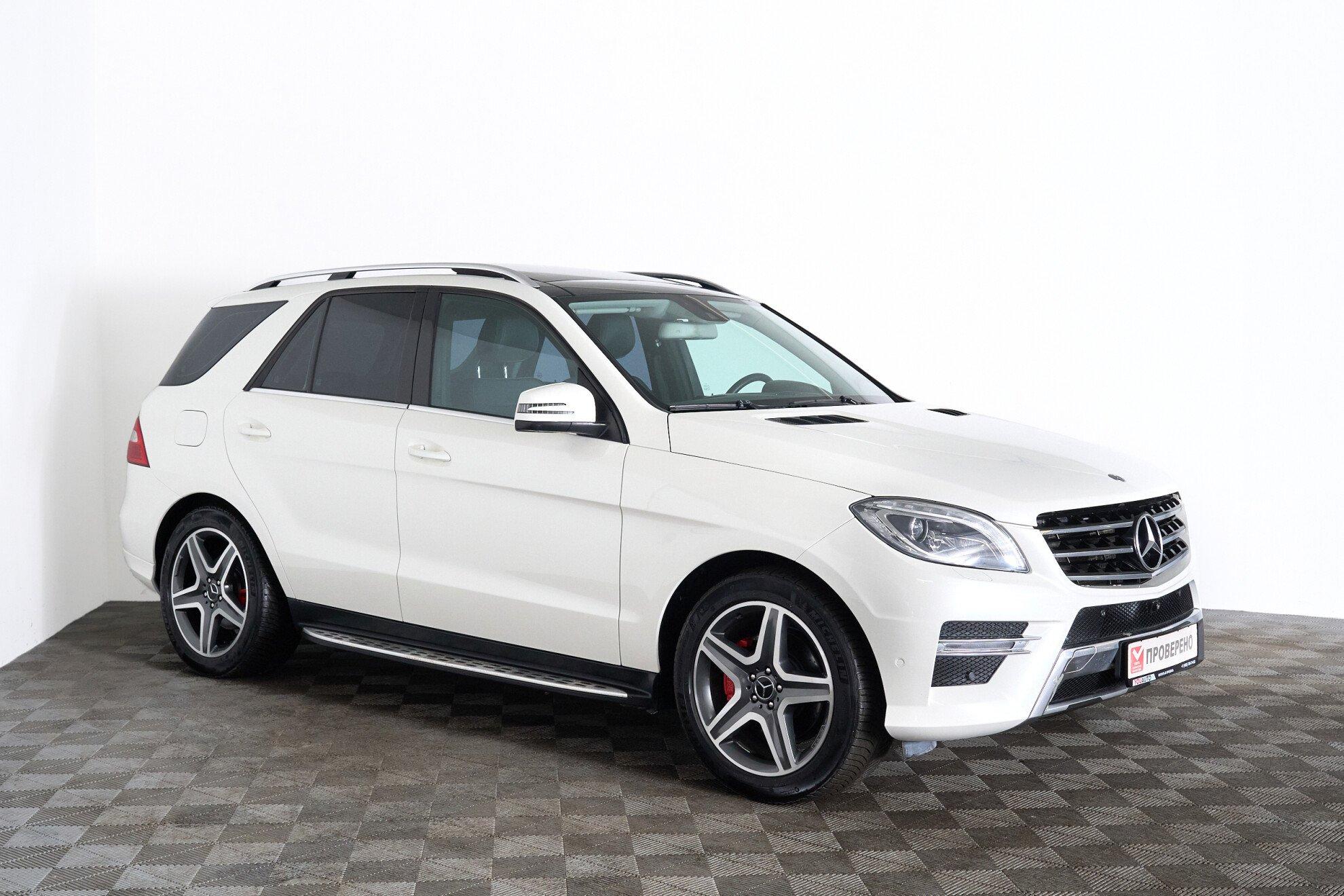 Mercedes-Benz M-Класс 2014, белый