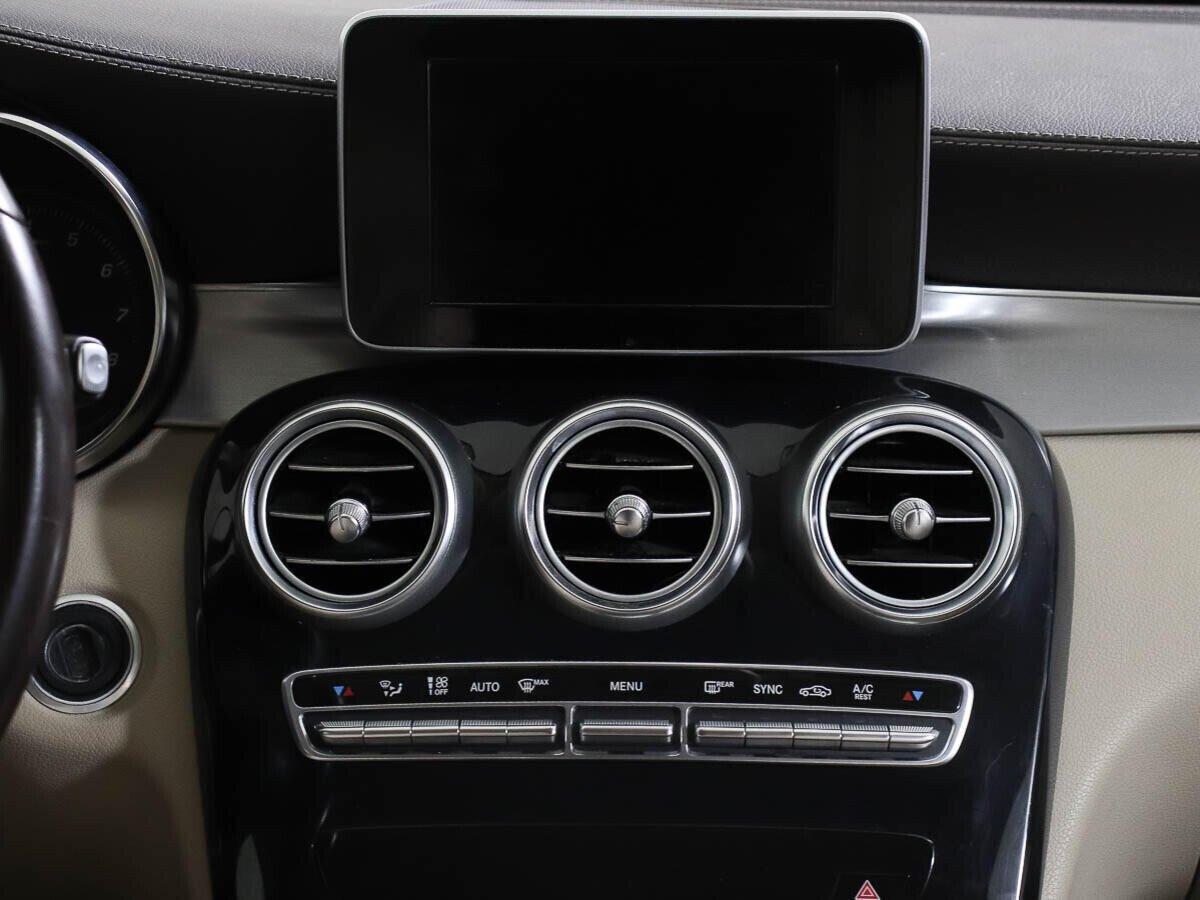 Mercedes-Benz C-Класс 2014, белый