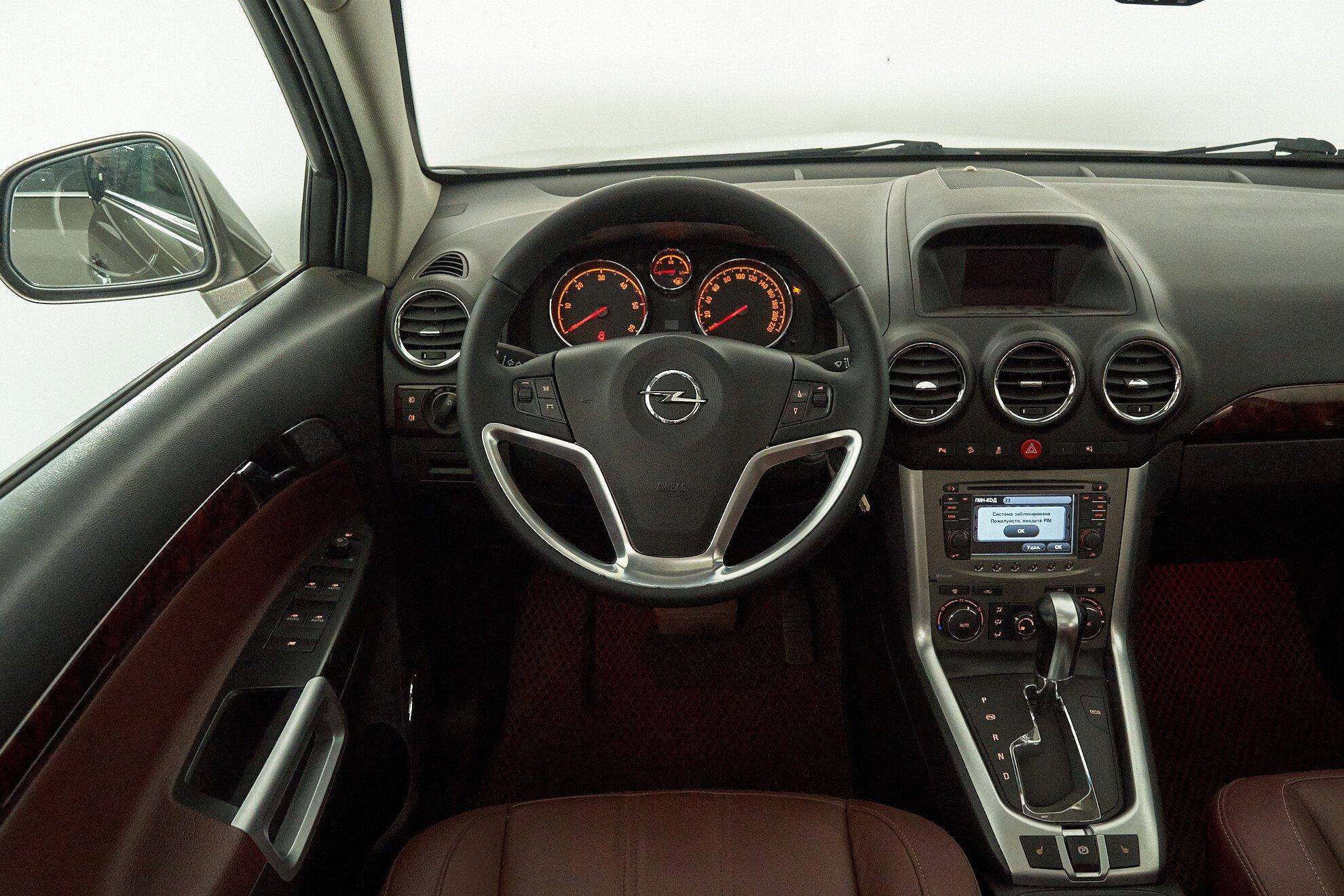 Opel Antara 2014, коричневый