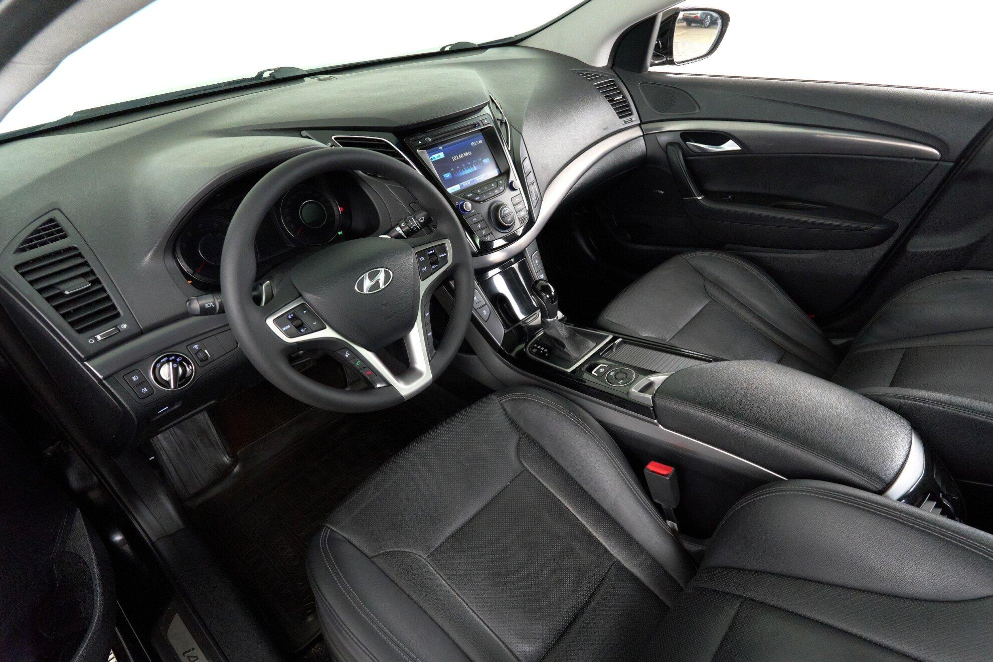 Hyundai i40 2014, черный