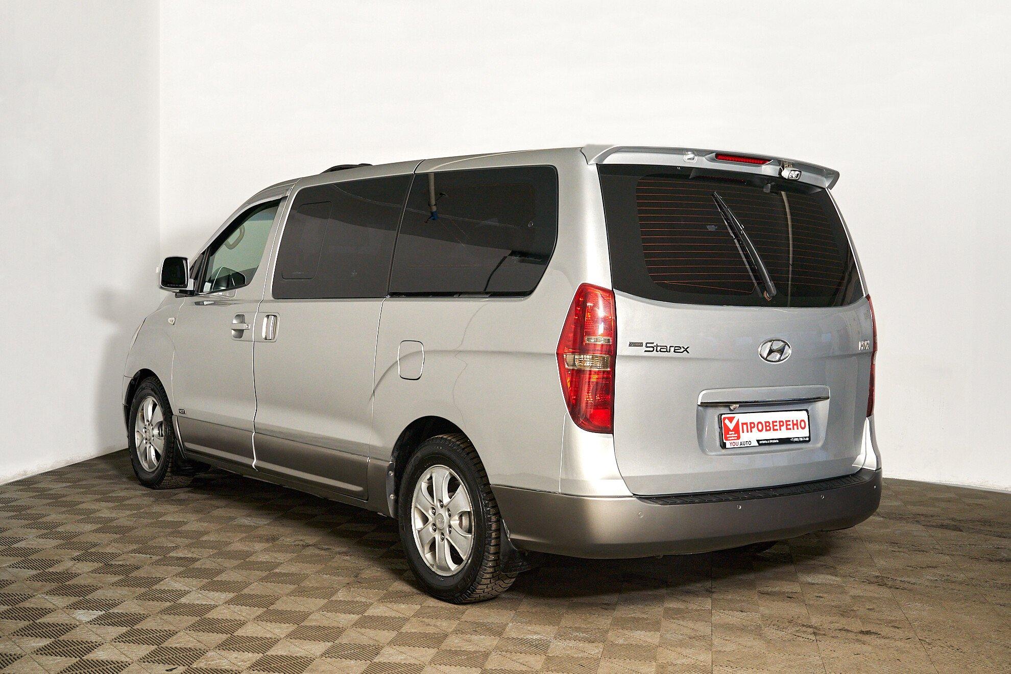 Hyundai Grand Starex 2008, серебряный
