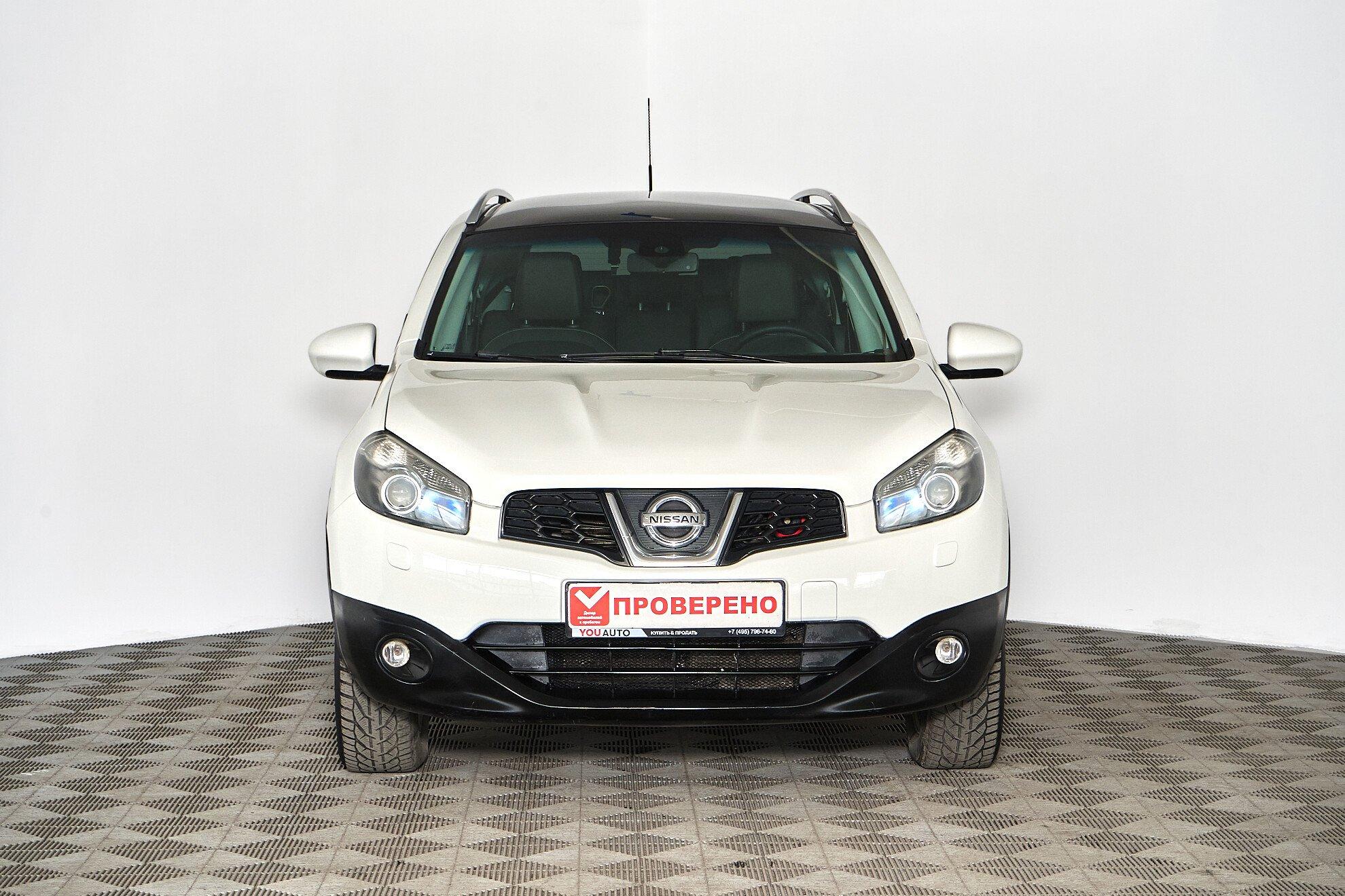 Nissan Qashqai+2 2013, белый