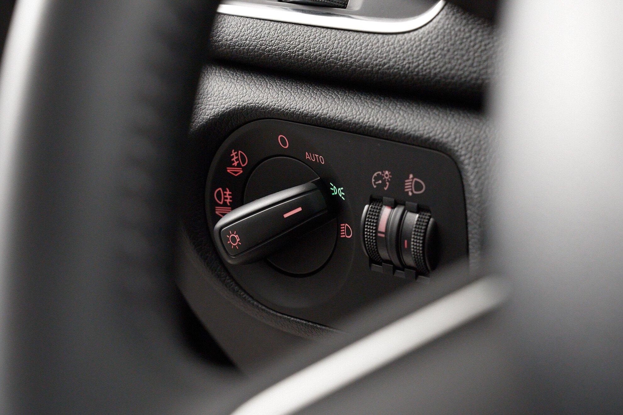 Audi Q3 2013, черный