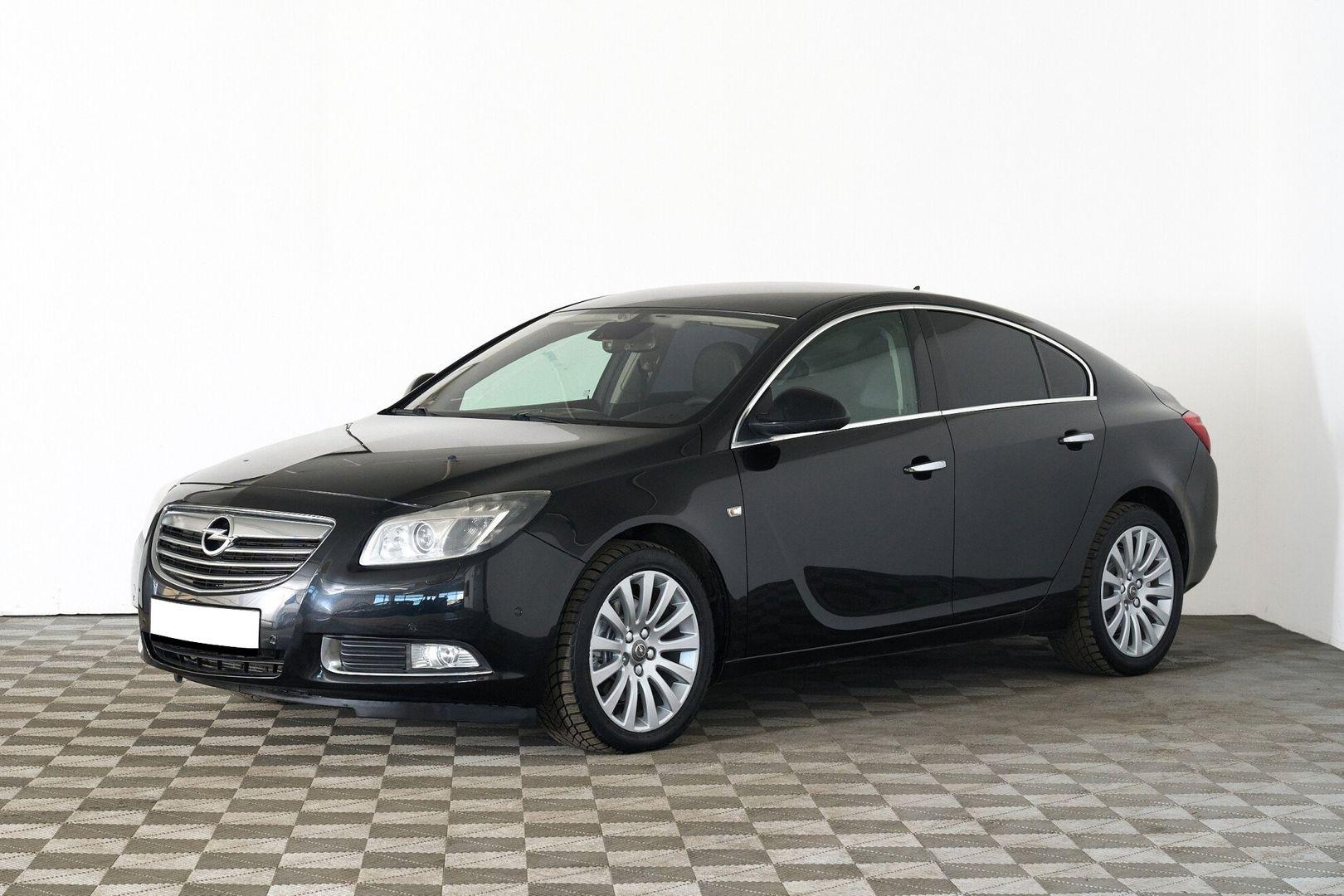 Opel Insignia 2011, черный