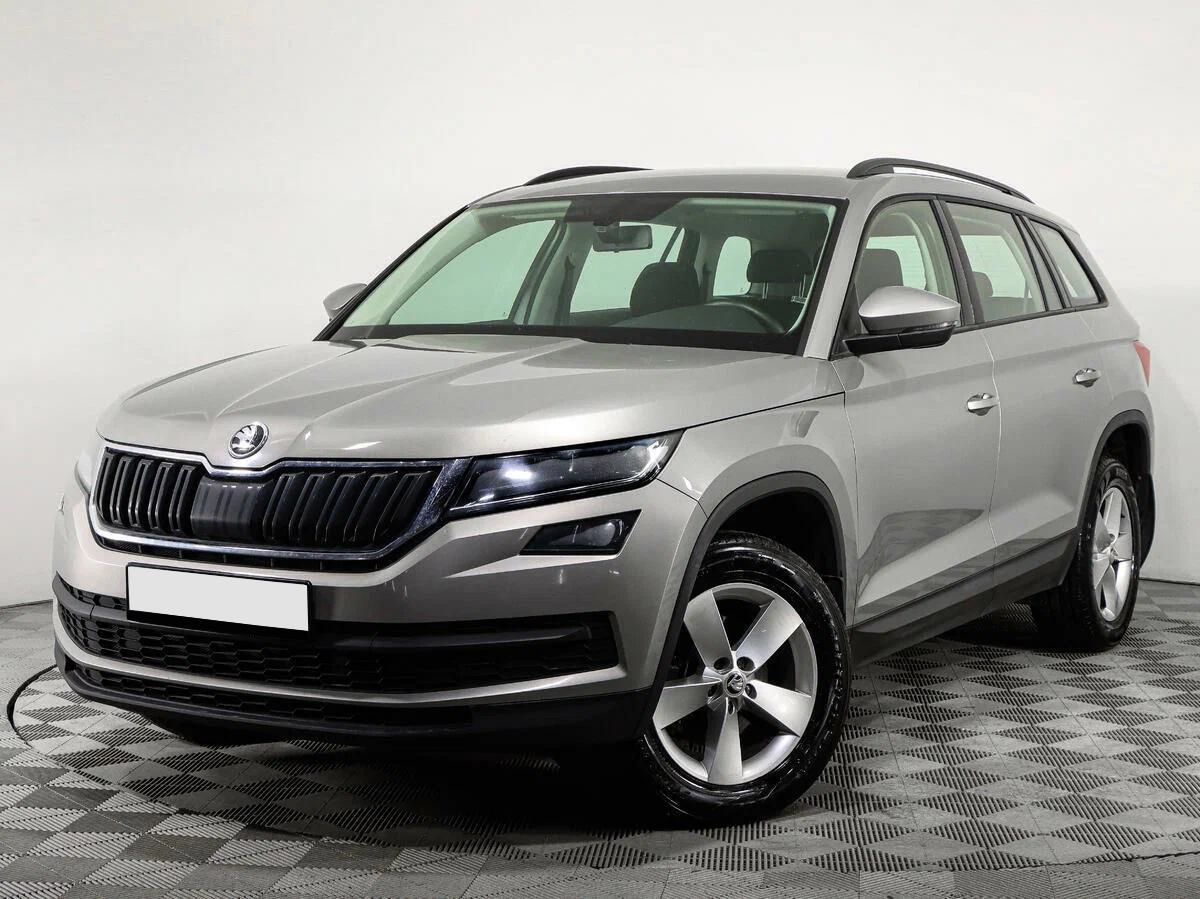 Skoda Kodiaq 2021, коричневый
