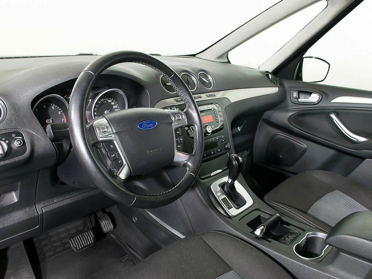Ford Galaxy 2014, серебряный
