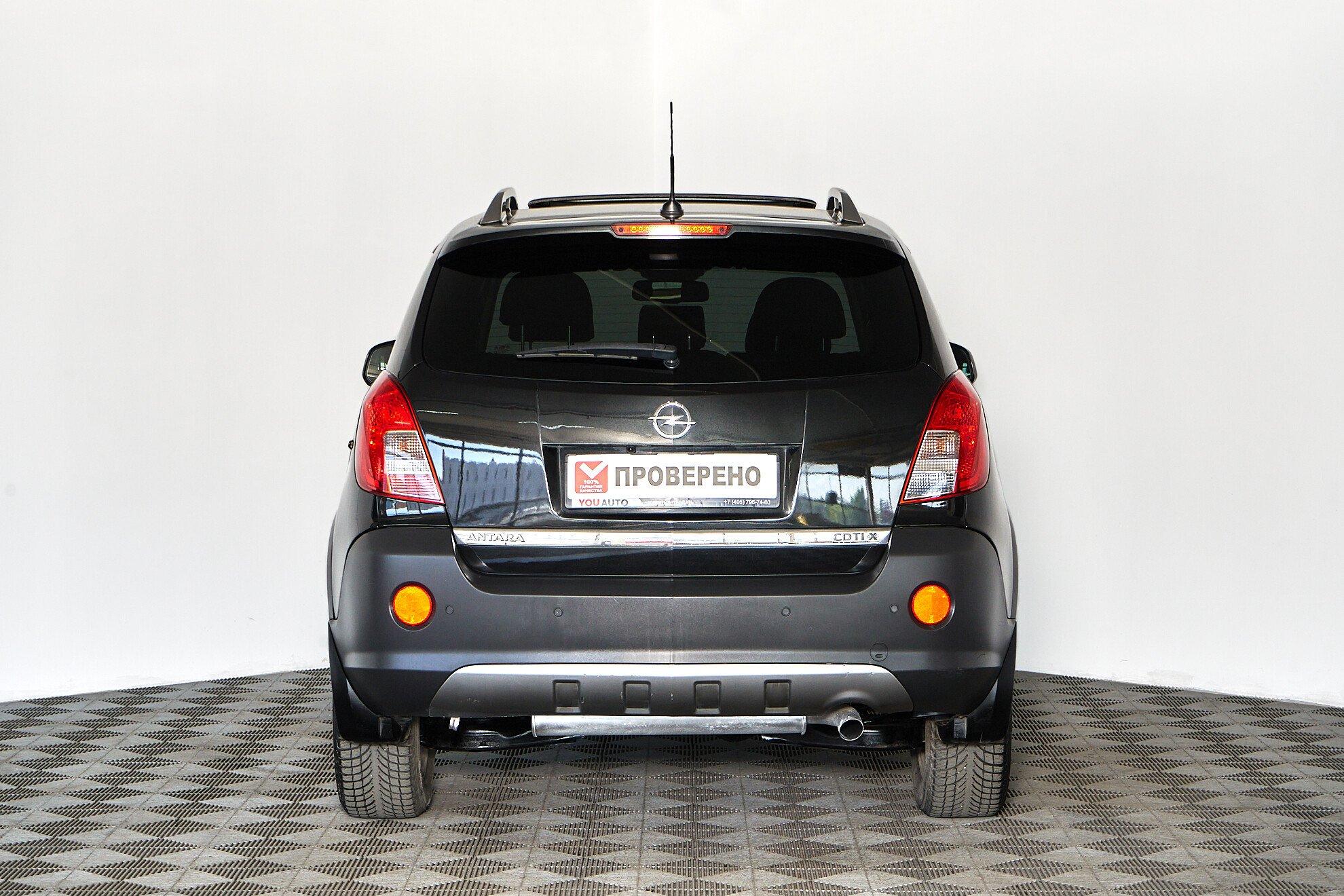 Opel Antara 2012, черный