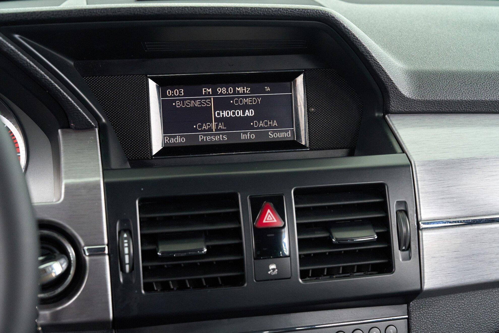 Mercedes-Benz GLK-Класс 2012, белый