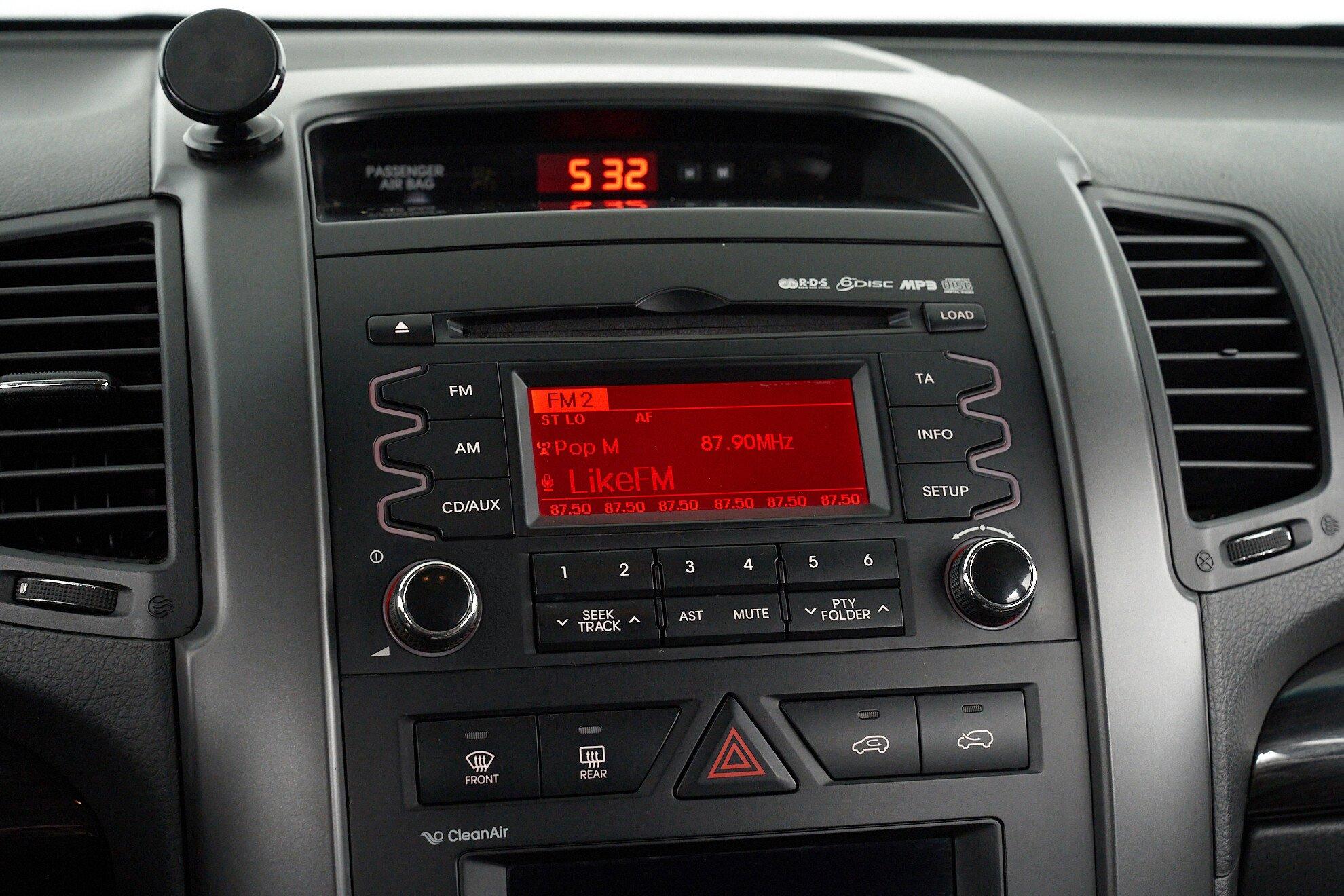 Kia Sorento 2010, черный