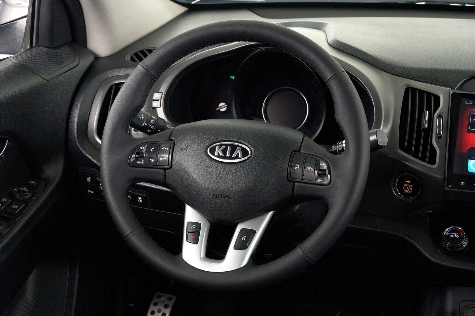 Kia Sportage 2014, серый