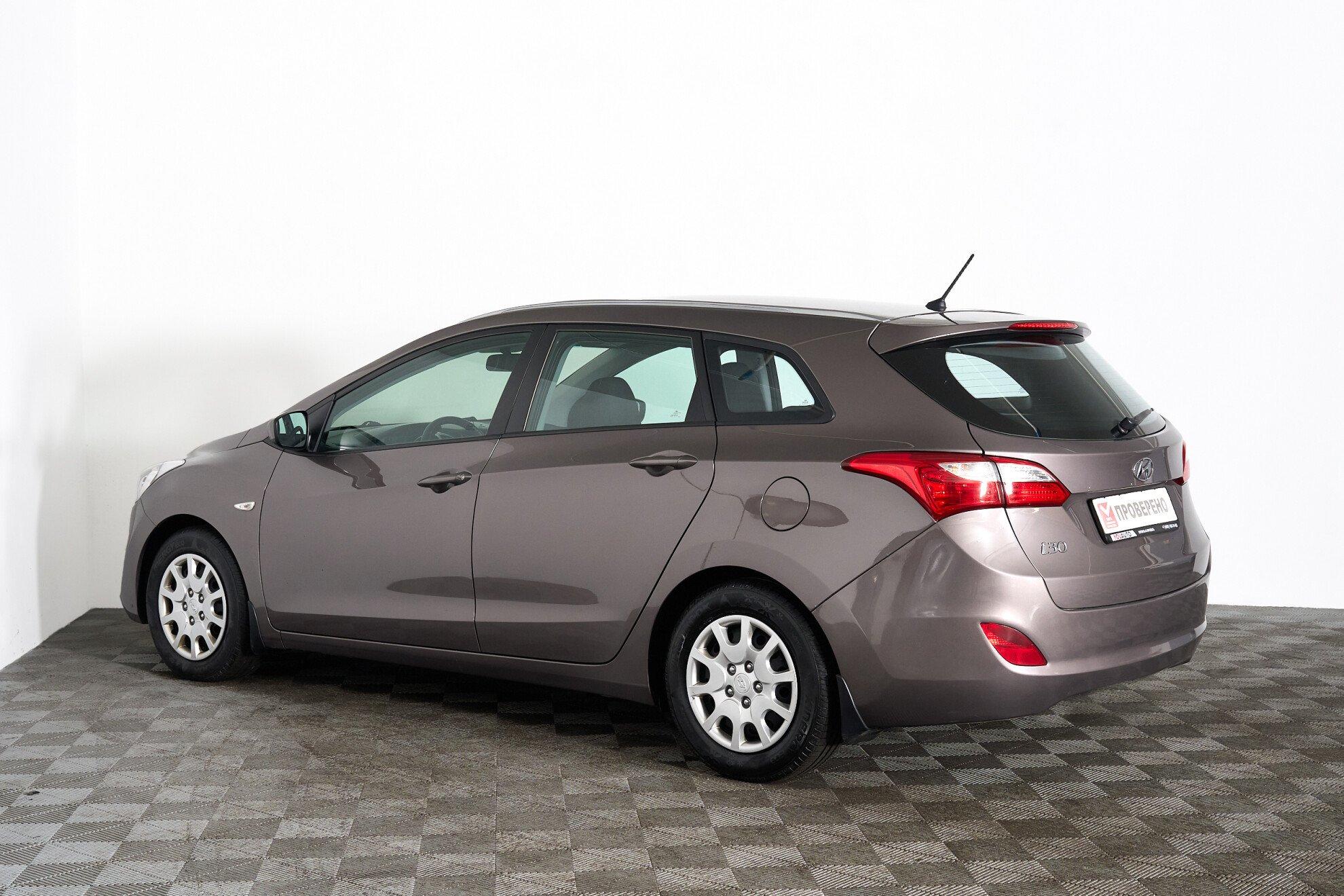 Hyundai i30 2014, коричневый
