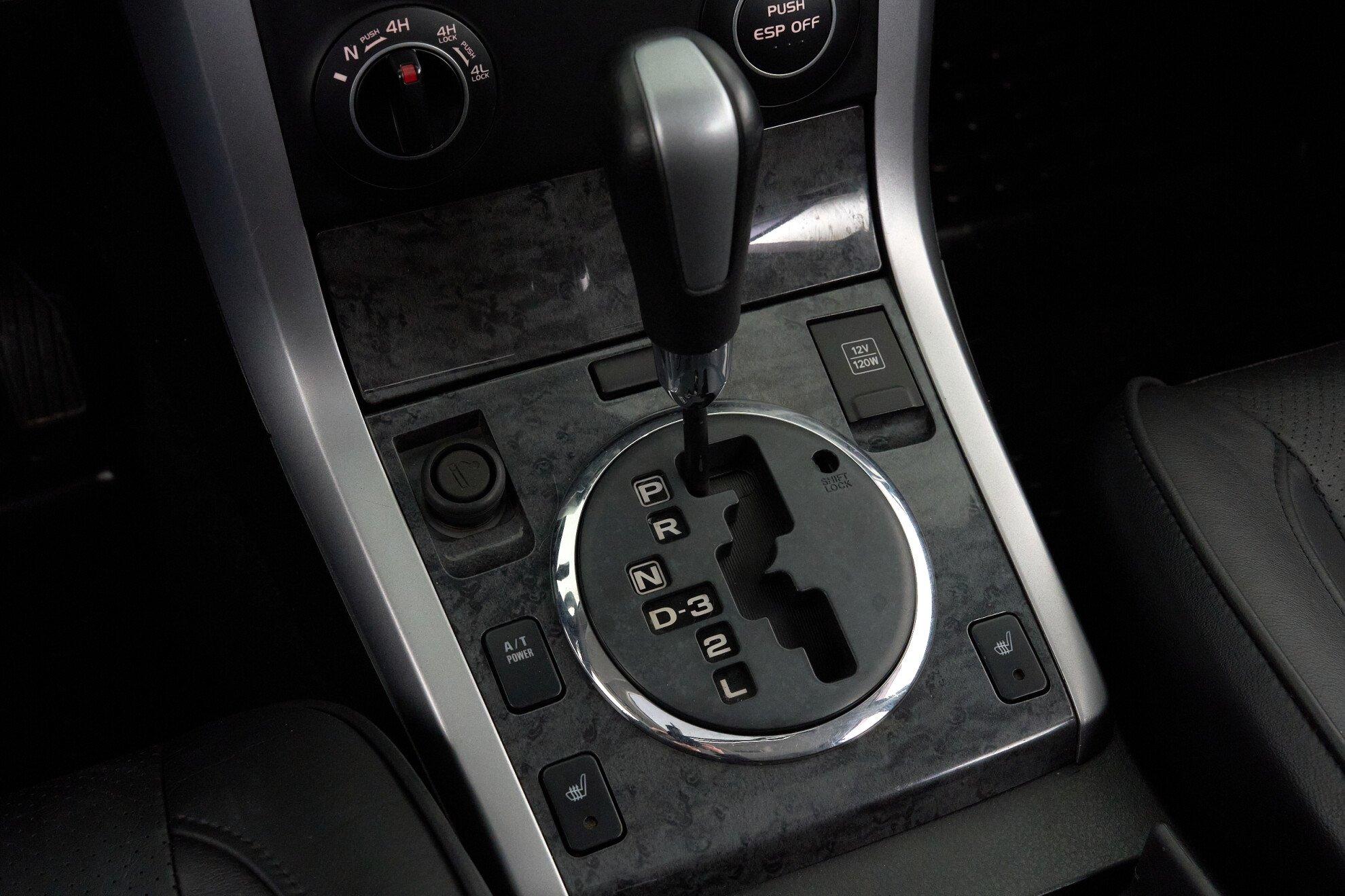 Suzuki Grand Vitara 2012, черный