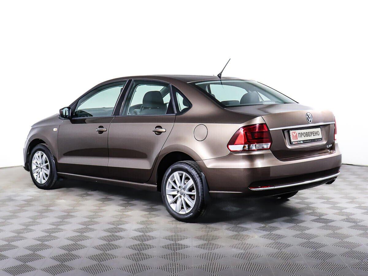Volkswagen Polo 2019, коричневый