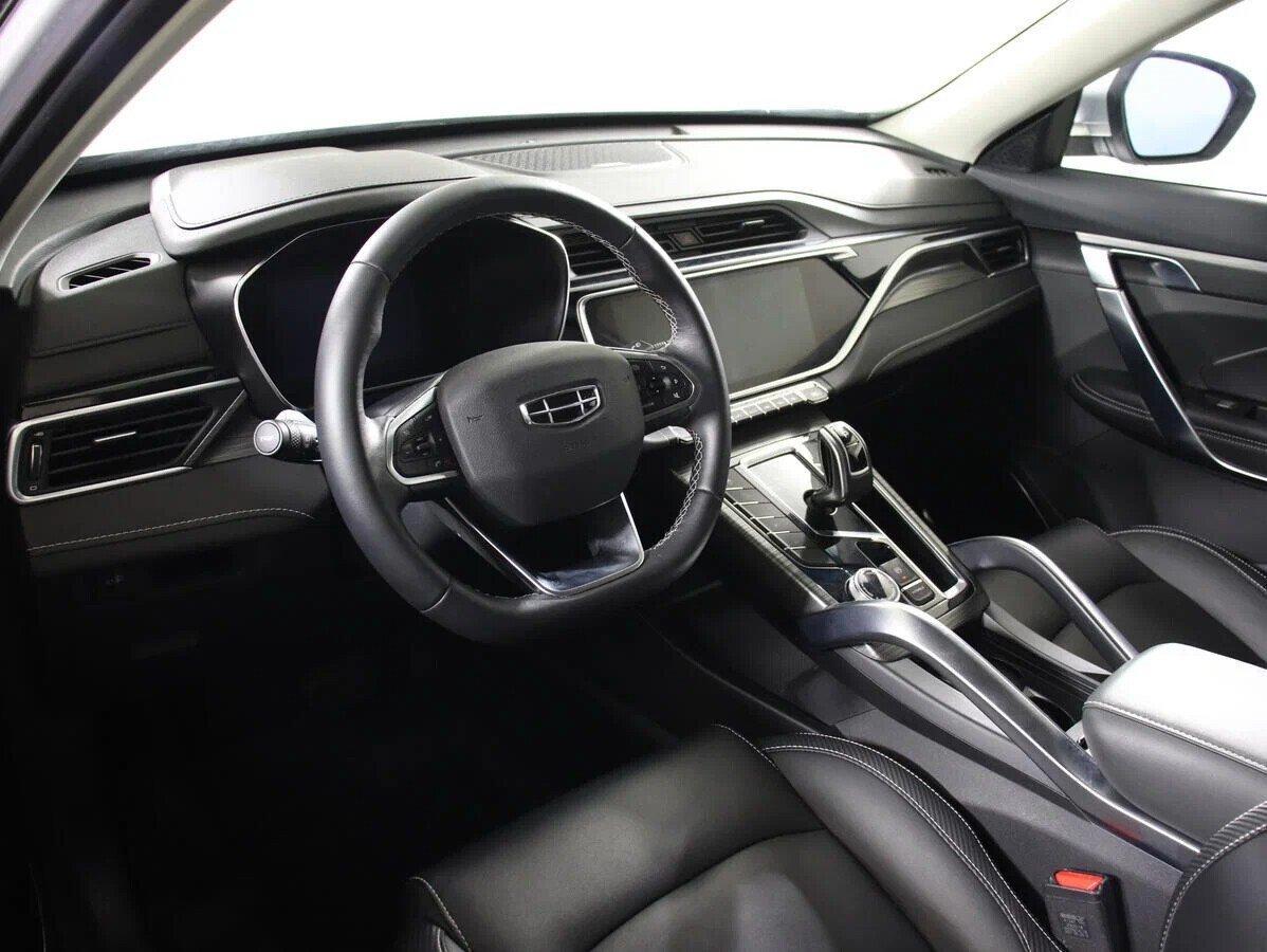 Geely Atlas Pro 2022, серебряный