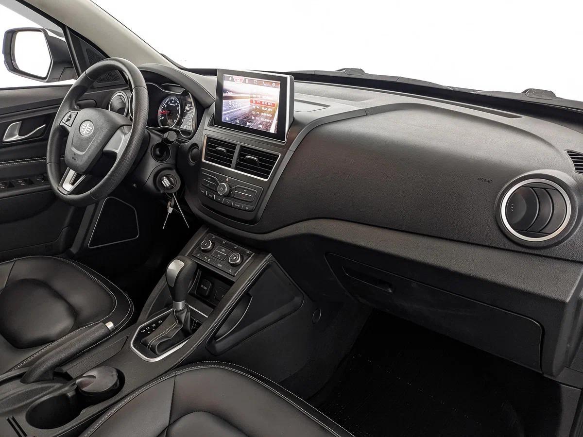 FAW Besturn X40 2023, белый