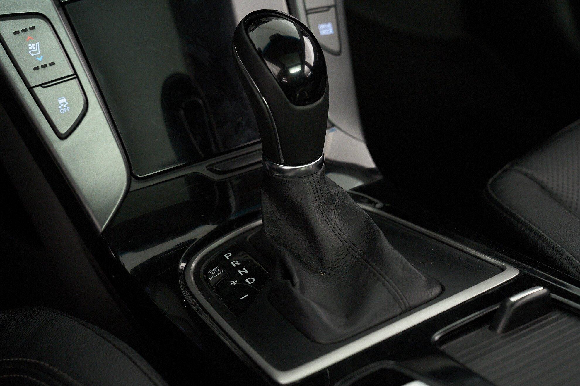 Hyundai i40 2014, белый