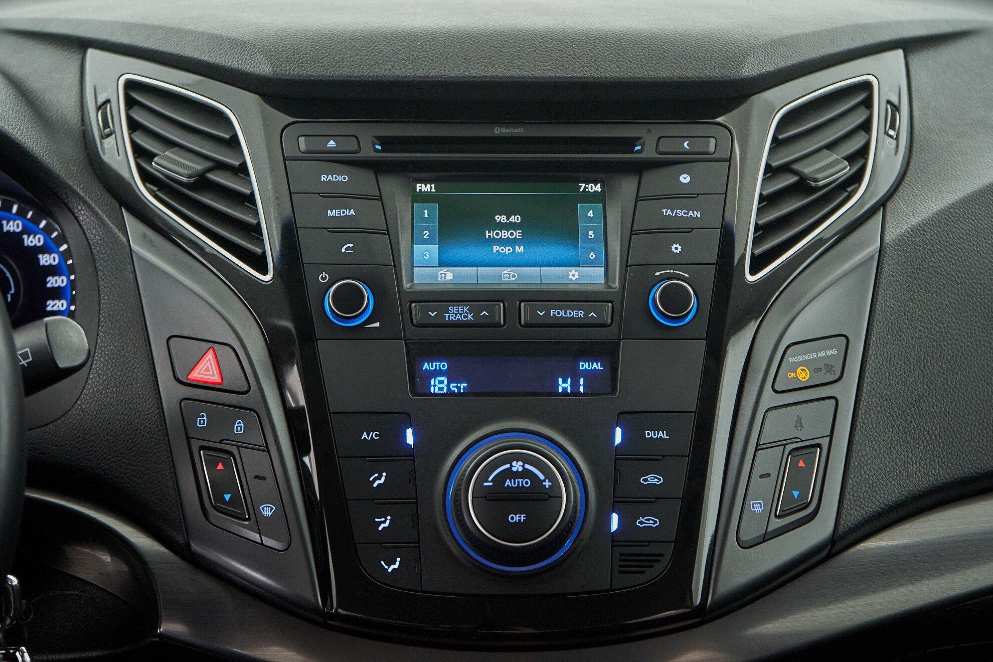 Hyundai i40 2016, синий
