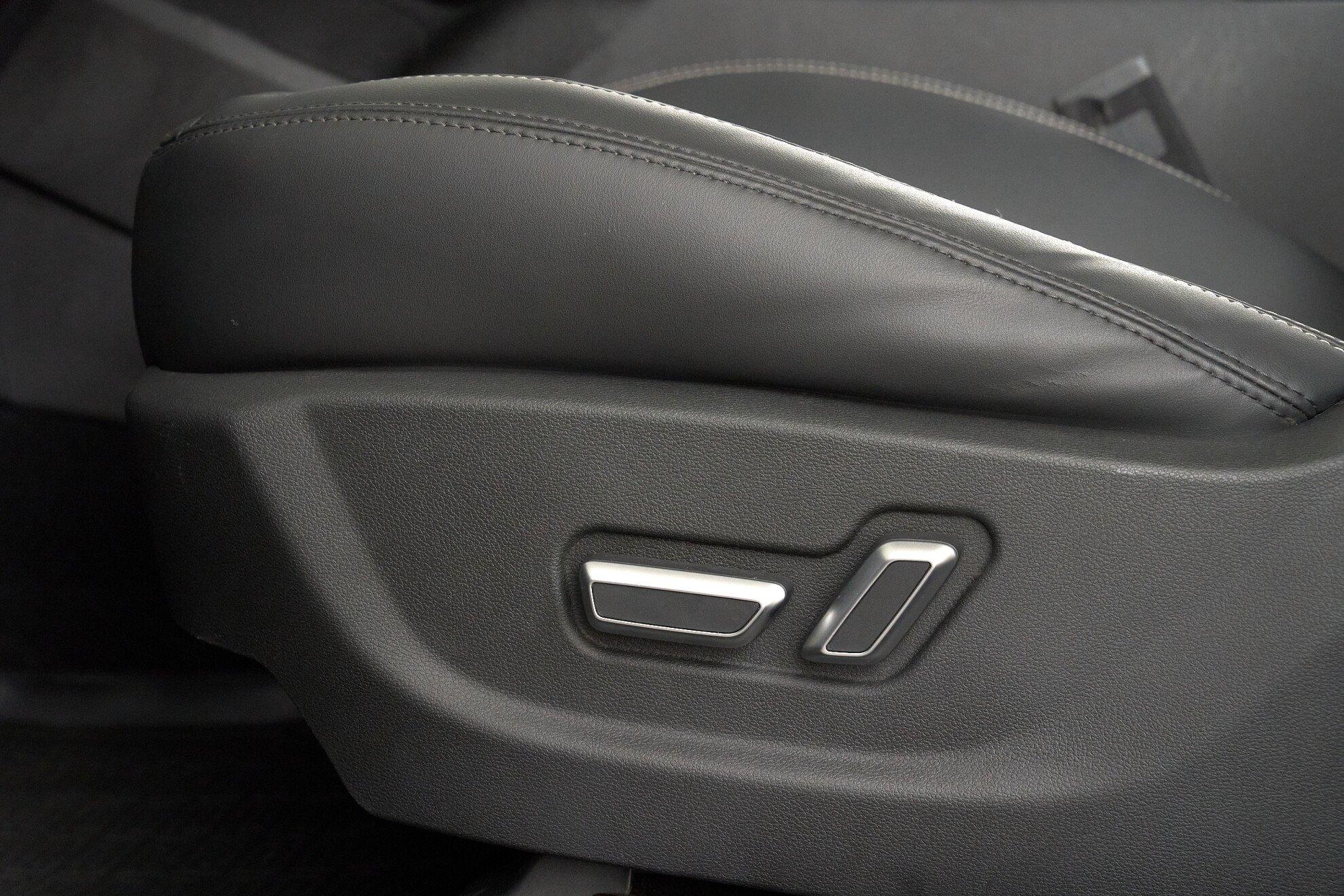 Geely Atlas 2018, черный