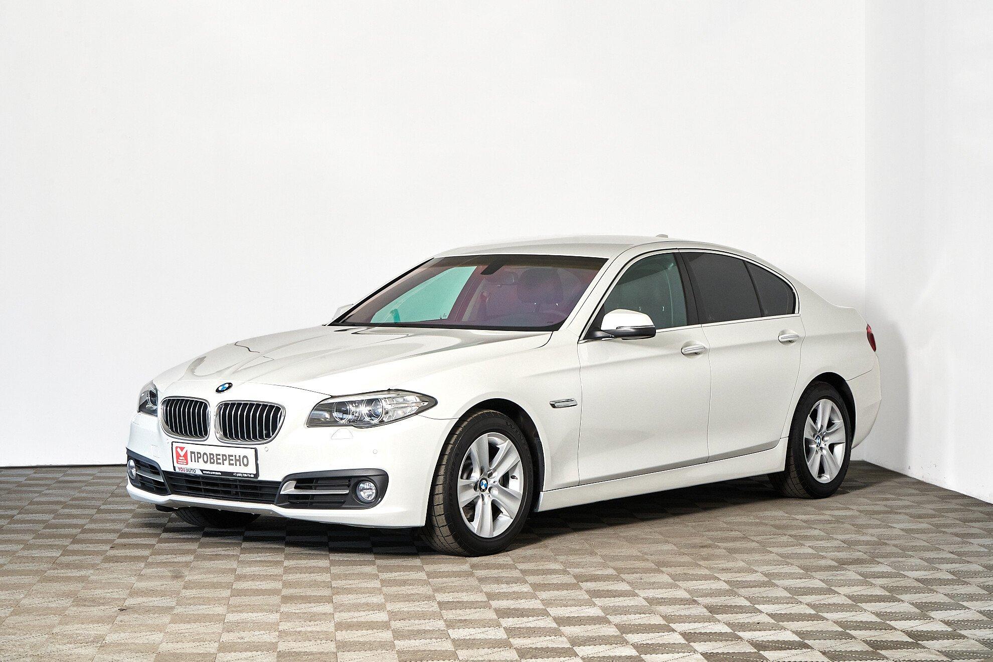 BMW 5 серии 2014, белый