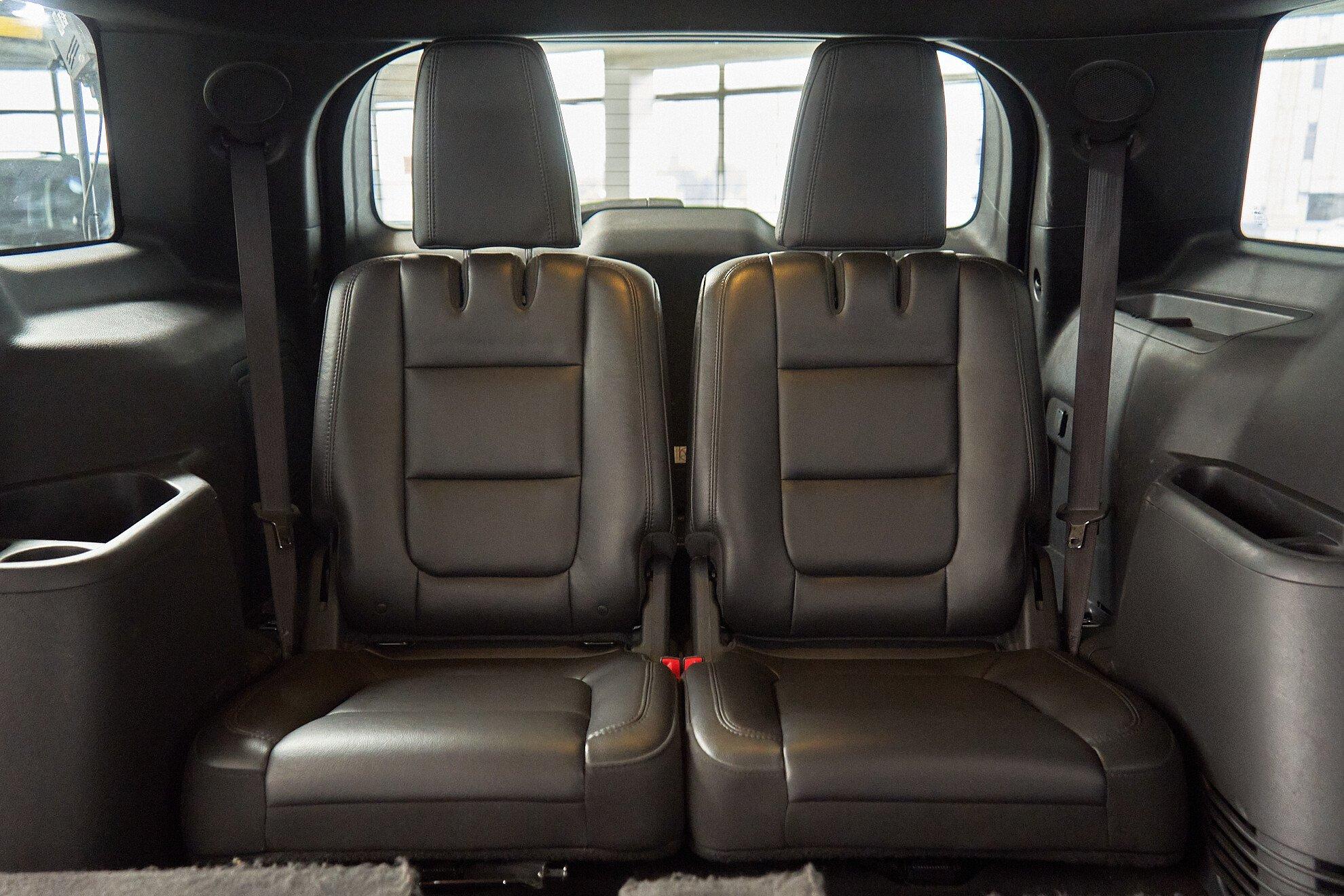 Ford Explorer 2013, черный