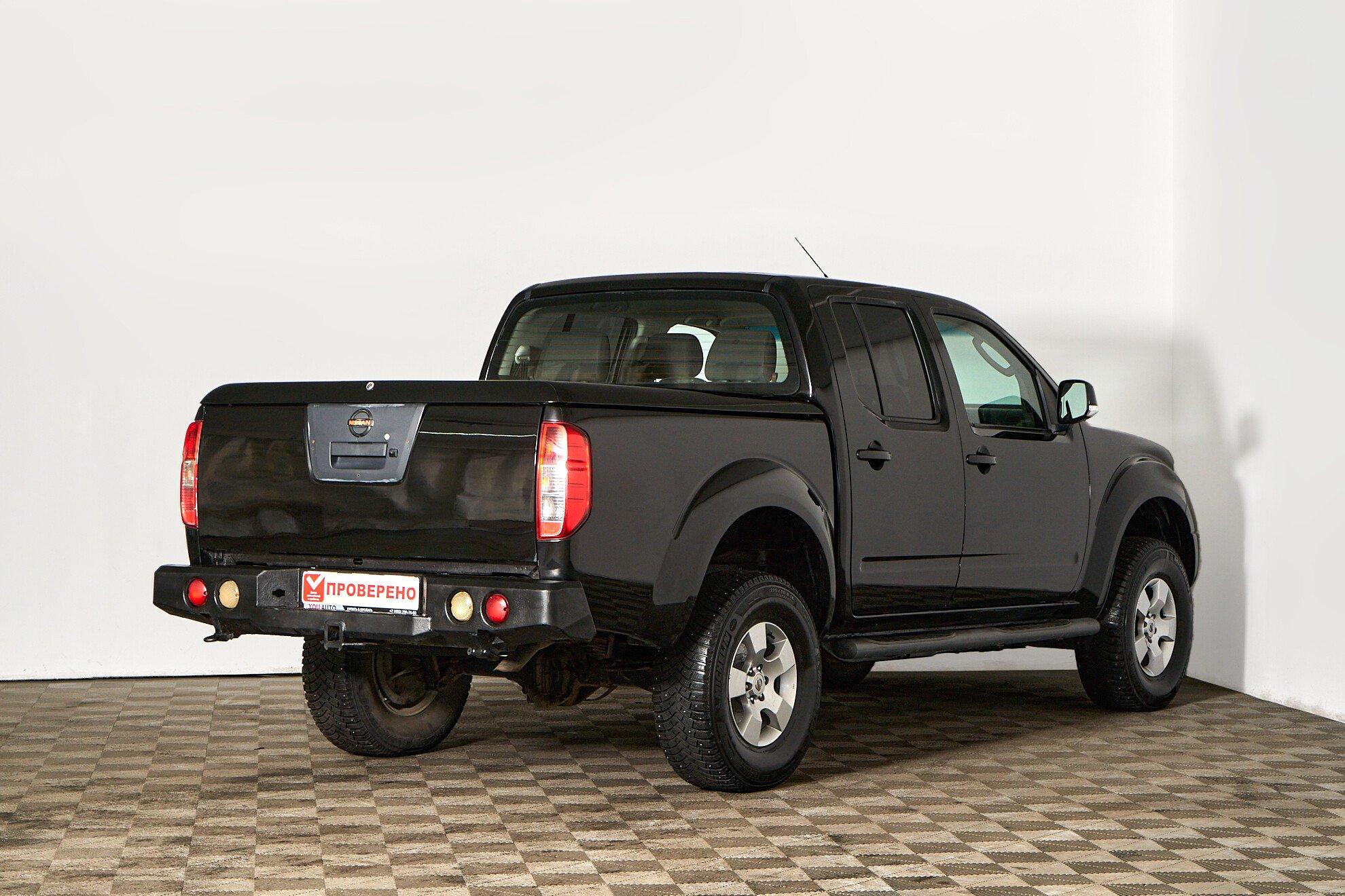 Nissan Navara (Frontier) 2007, черный