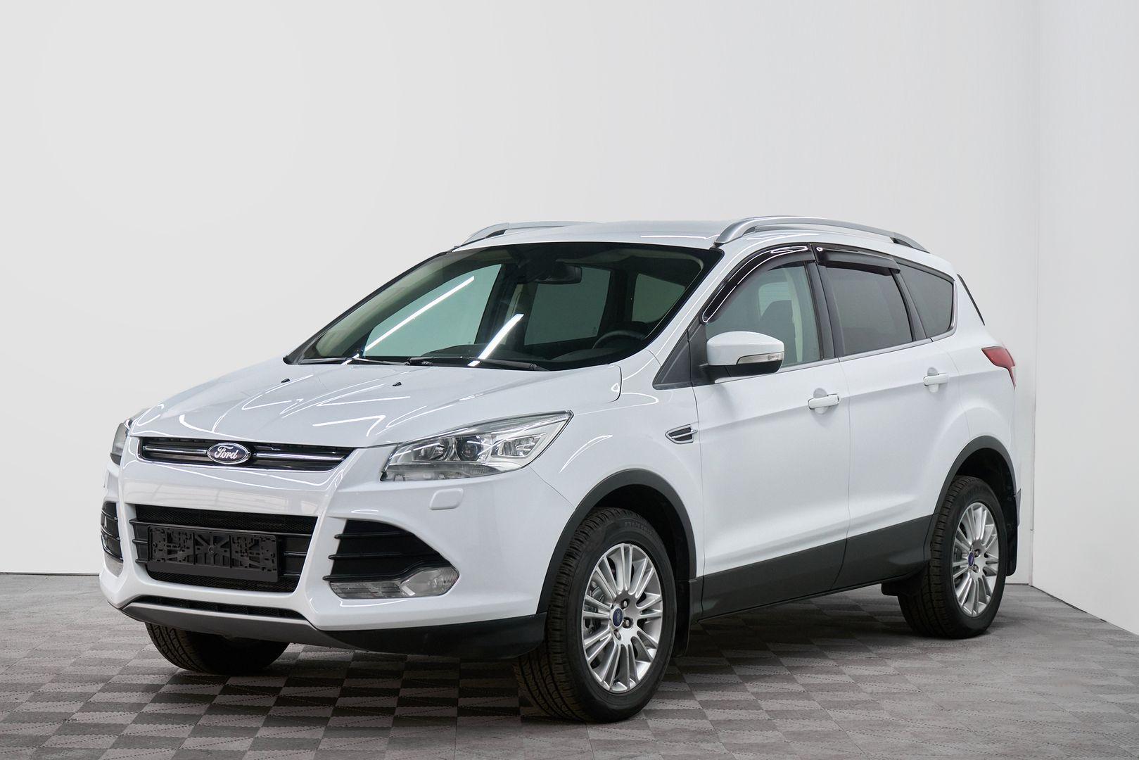 Ford Kuga 2015, белый