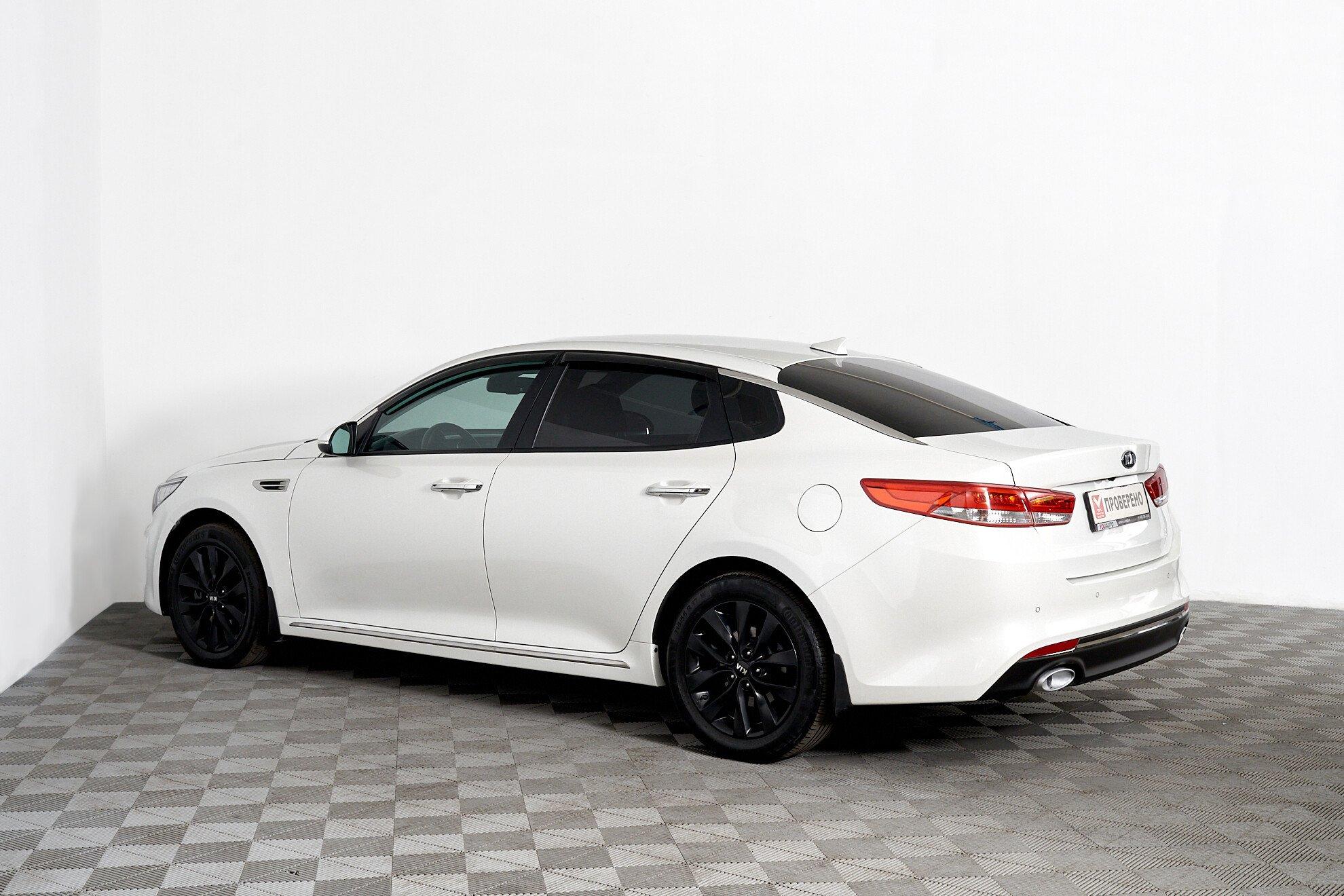 Kia Optima 2016, белый