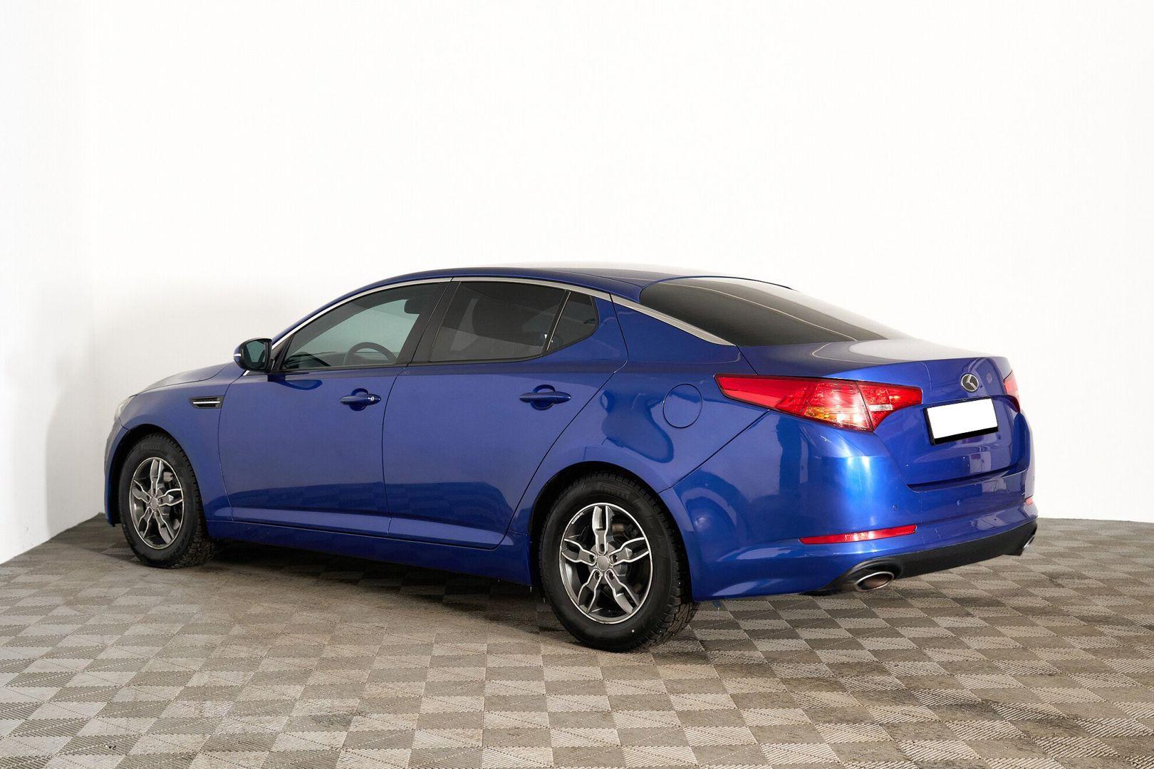 Kia Optima 2011, голубой