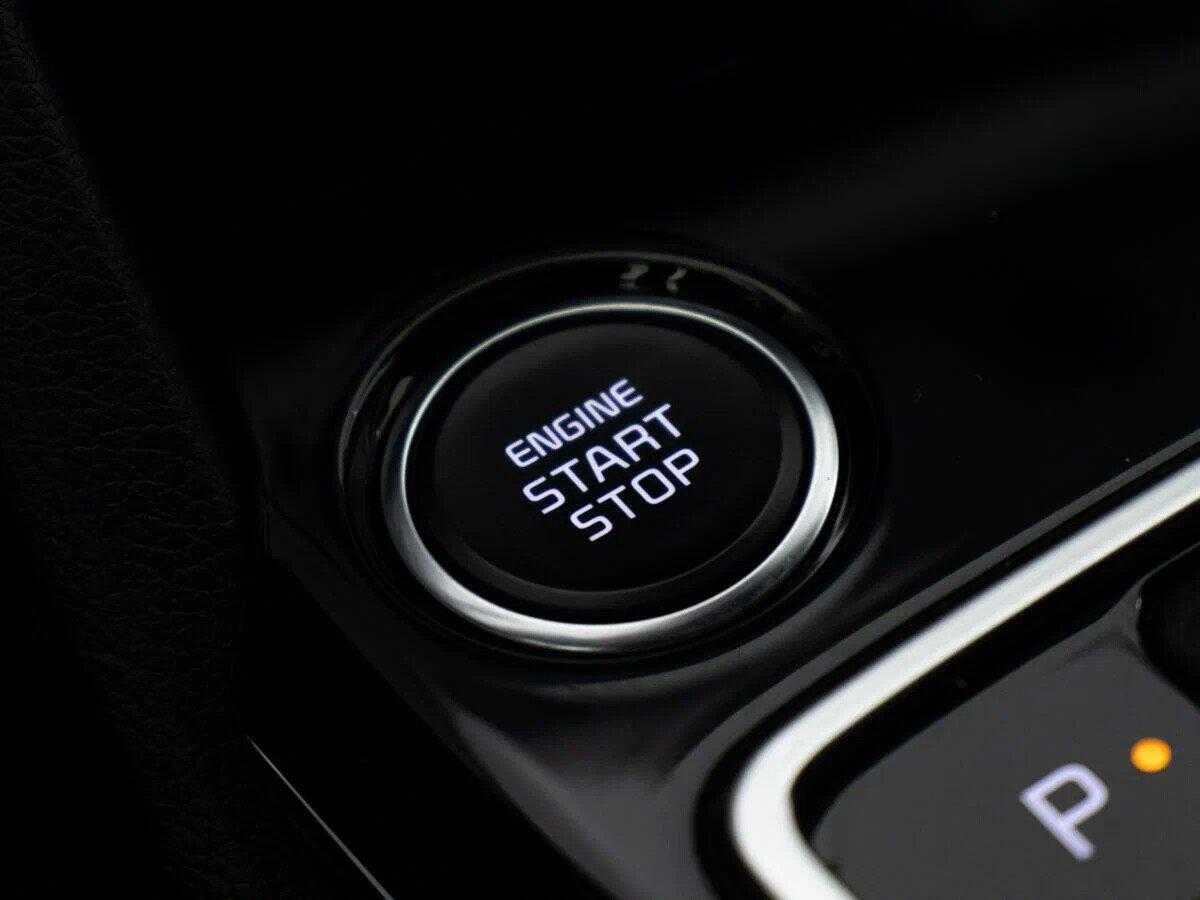 Kia Sportage 2022, белый