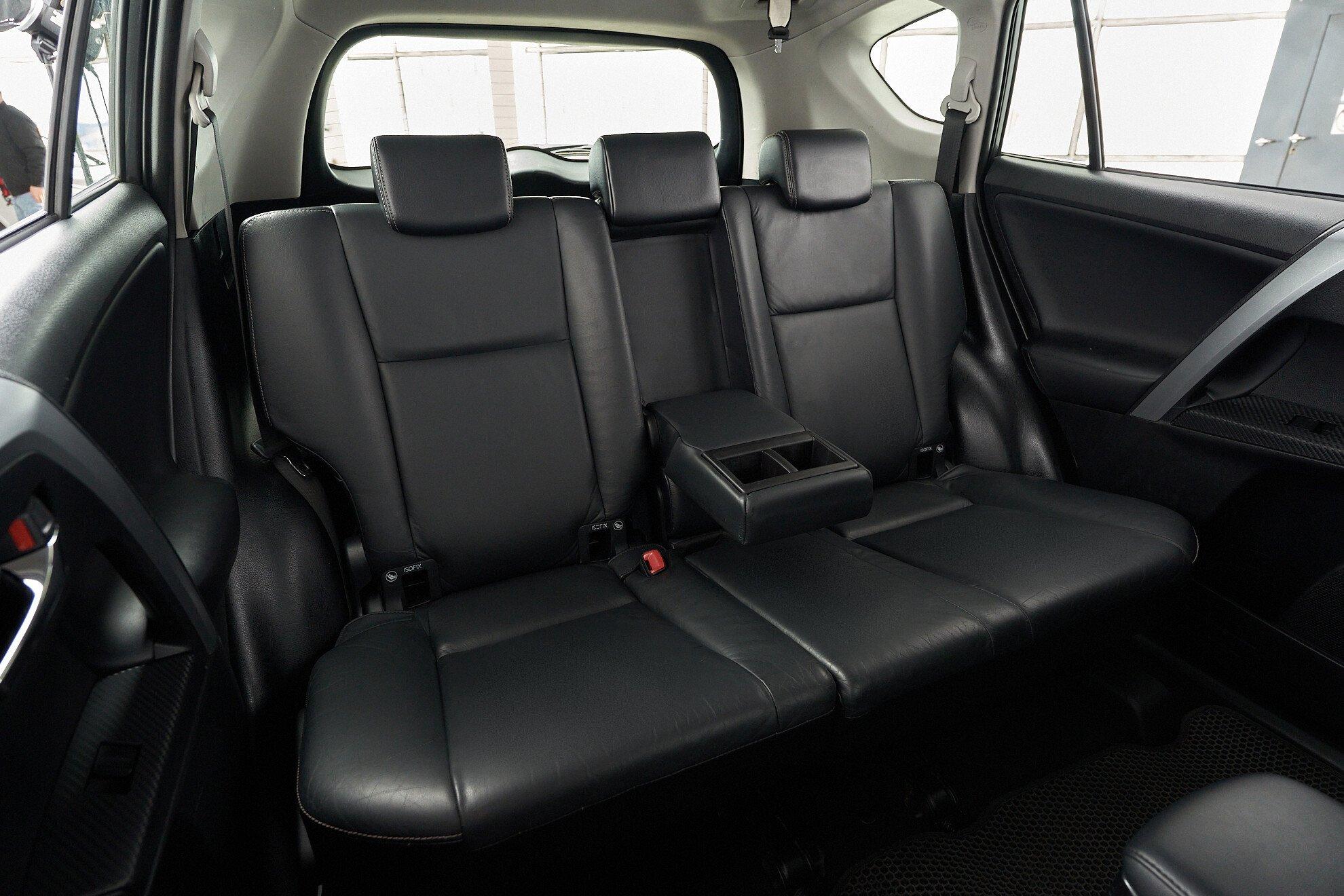 Toyota RAV4 2013, серый
