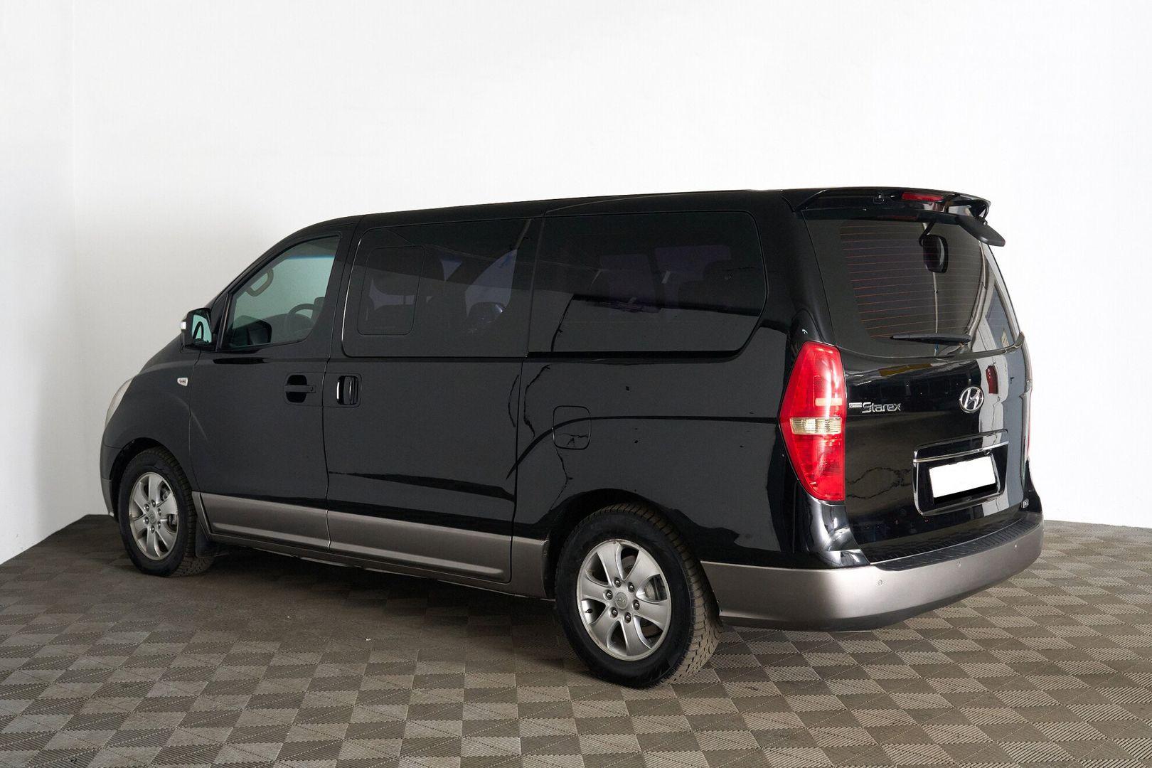 Hyundai Grand Starex 2011, черный