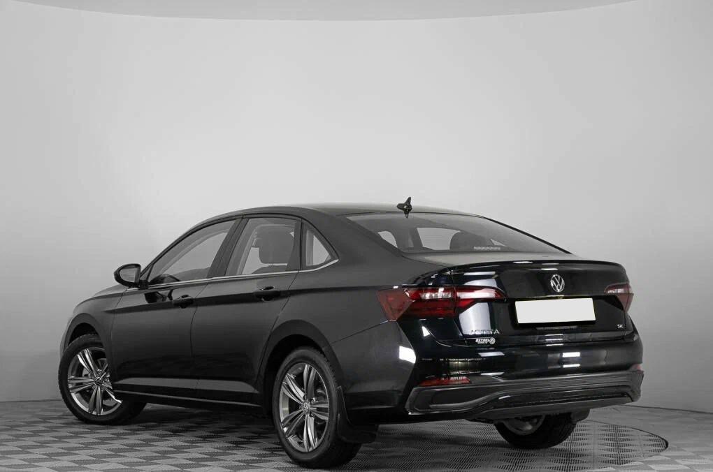 Volkswagen Jetta 2023, черный