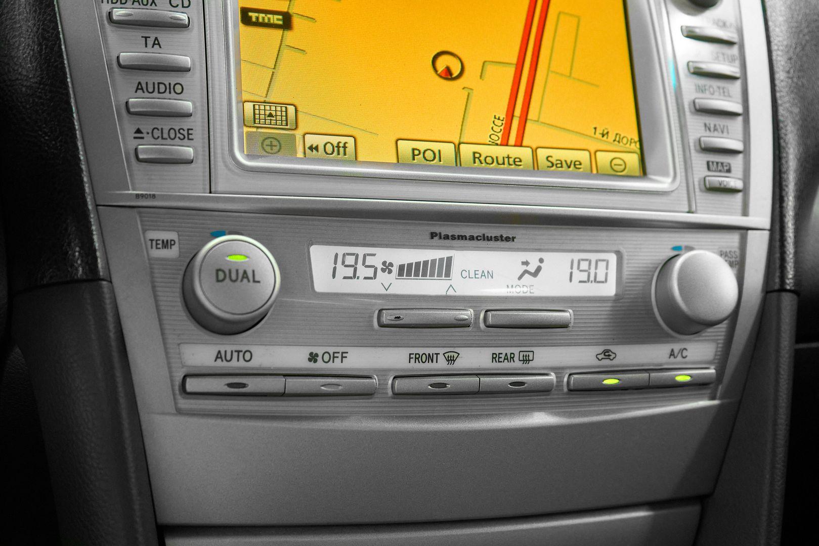 Toyota Camry 2011, черный