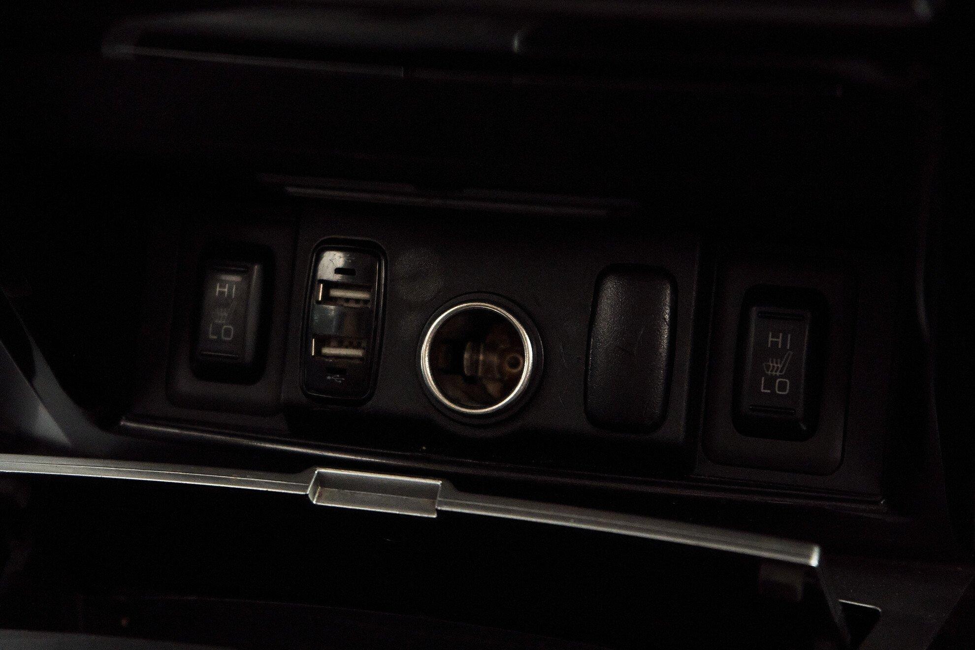 Mitsubishi Pajero Sport 2012, синий
