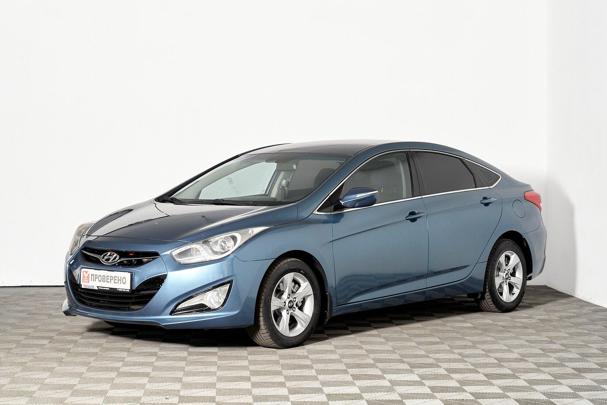 Hyundai i40 2015, синий