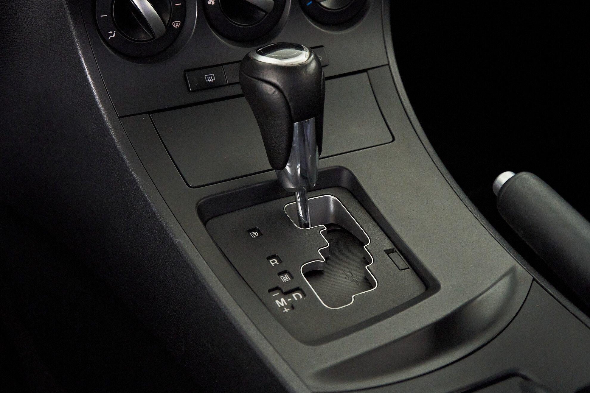 Mazda 3 2013, черный