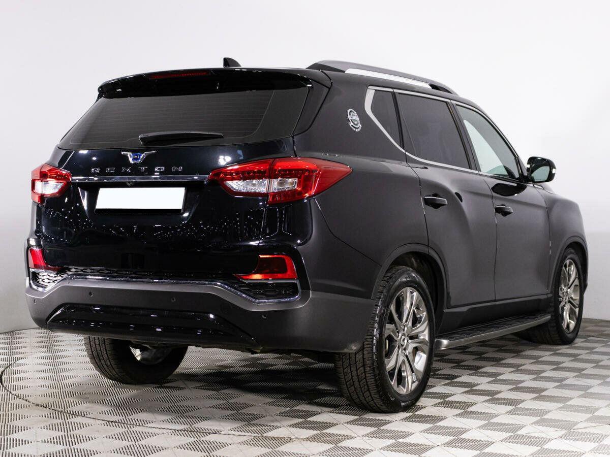 SsangYong Rexton 2018, черный