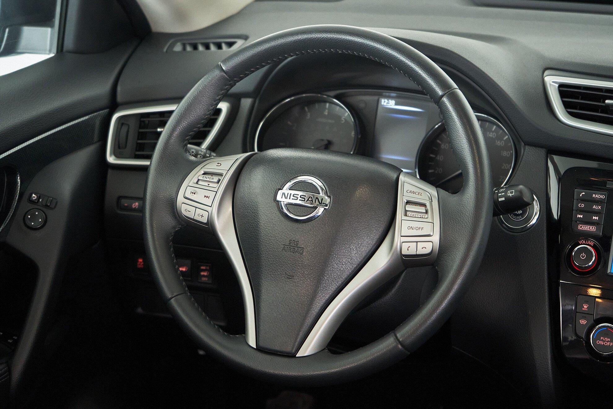 Nissan X-Trail 2017, черный