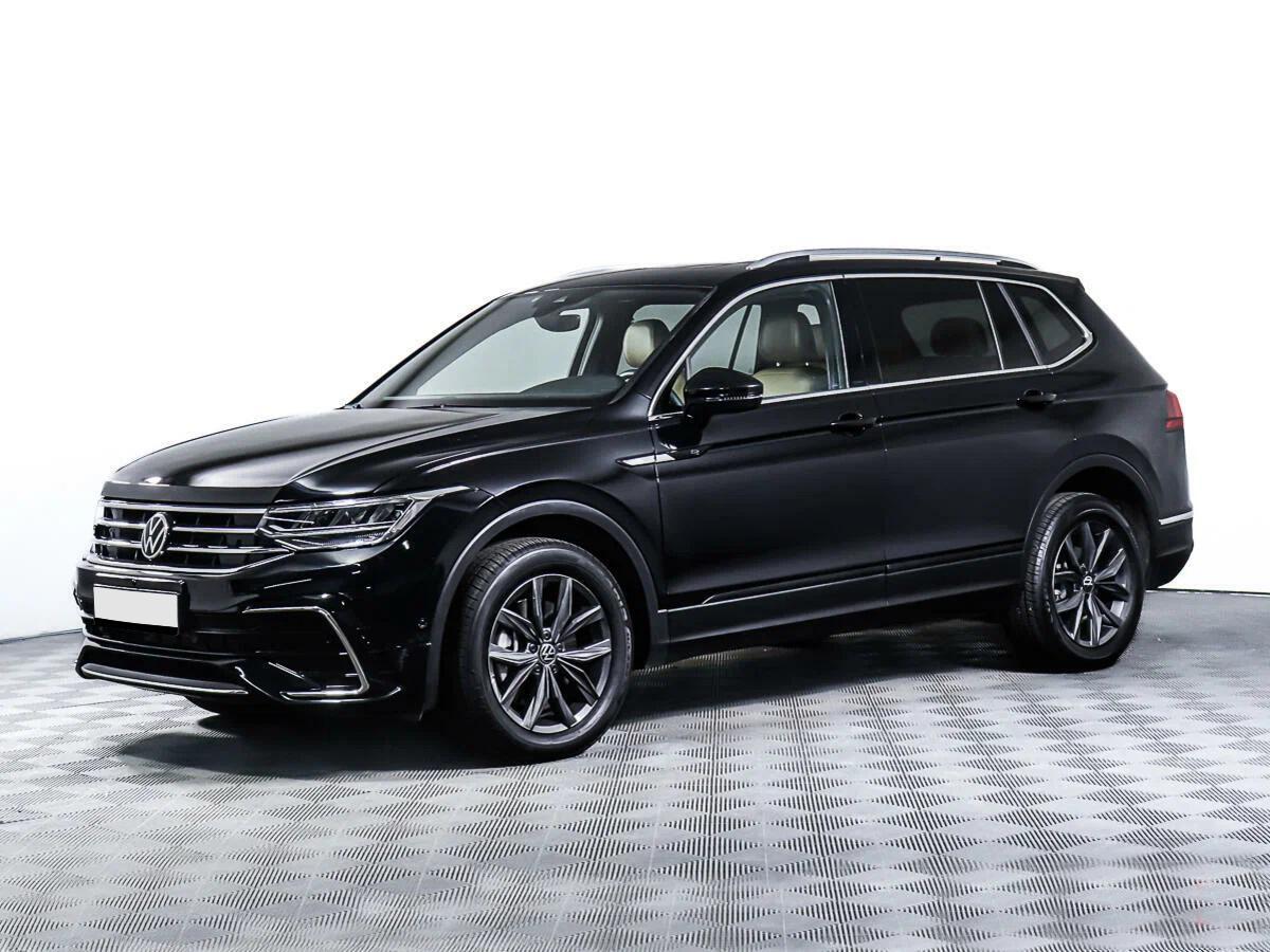 Volkswagen Tiguan 2022, черный