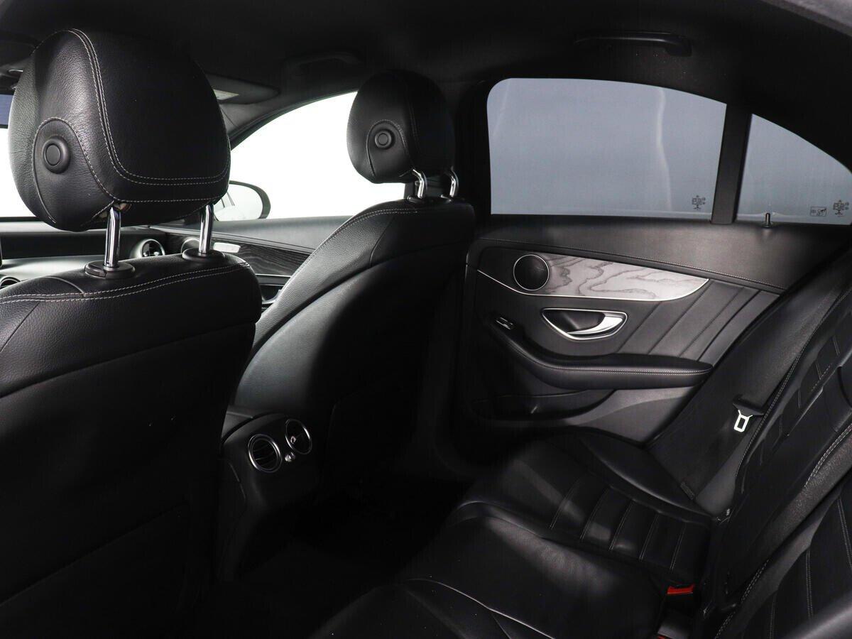 Mercedes-Benz C-Класс 2016, белый