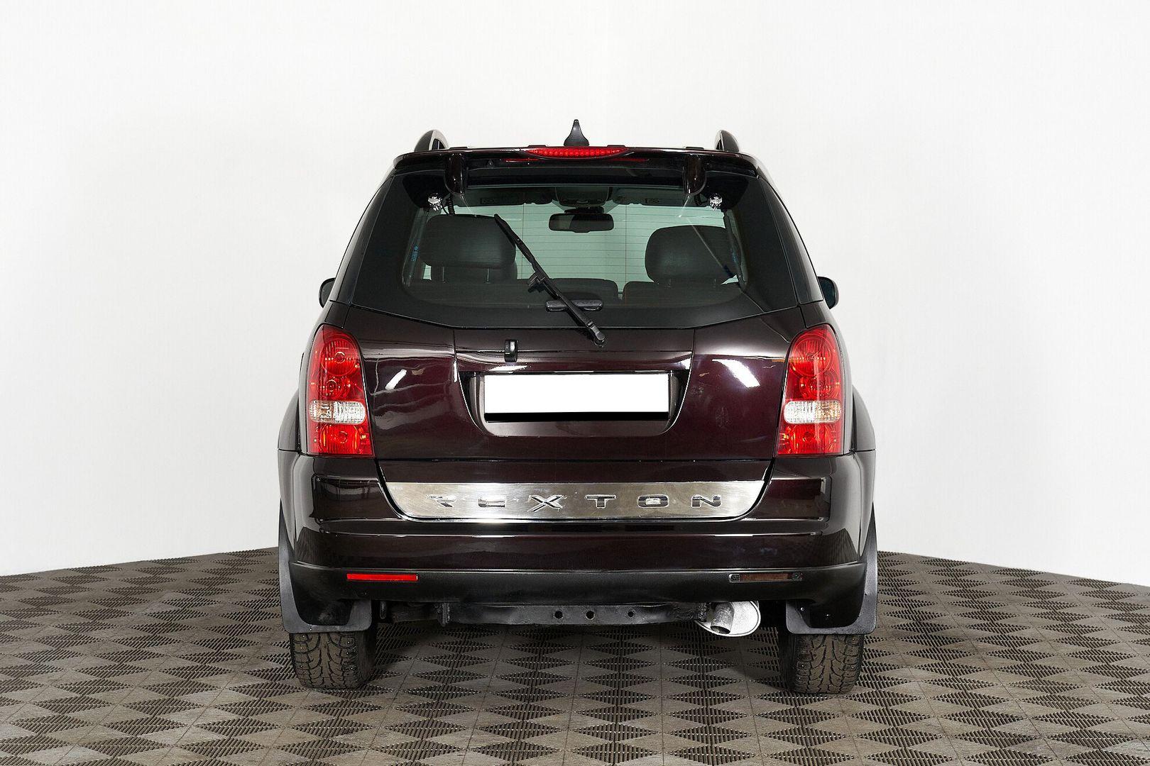 SsangYong Rexton 2012, пурпурный