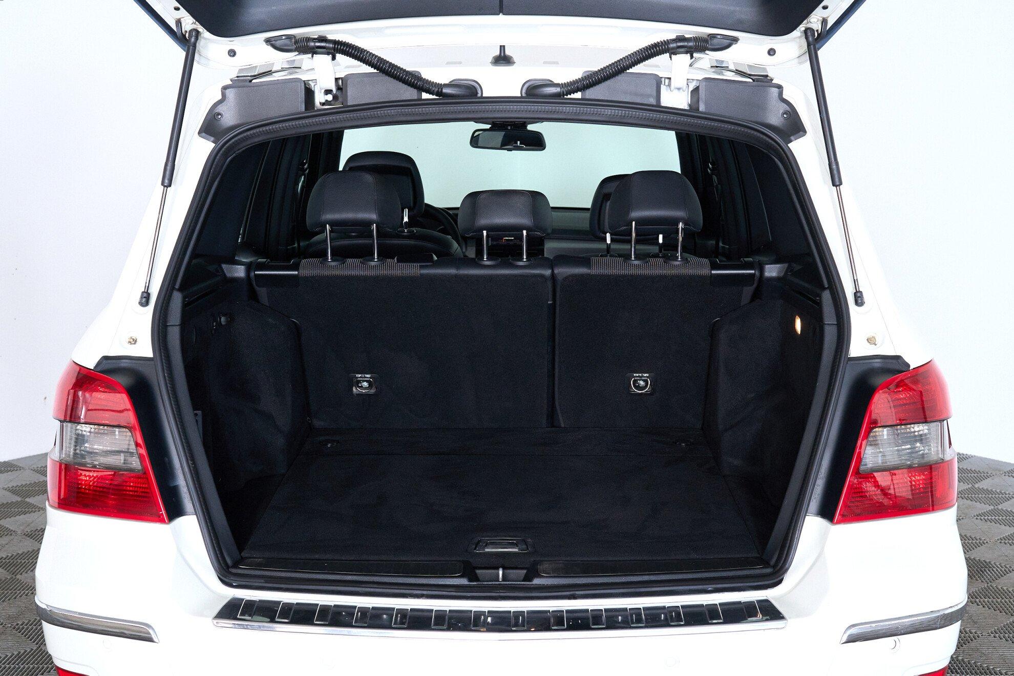 Mercedes-Benz GLK-Класс 2012, белый