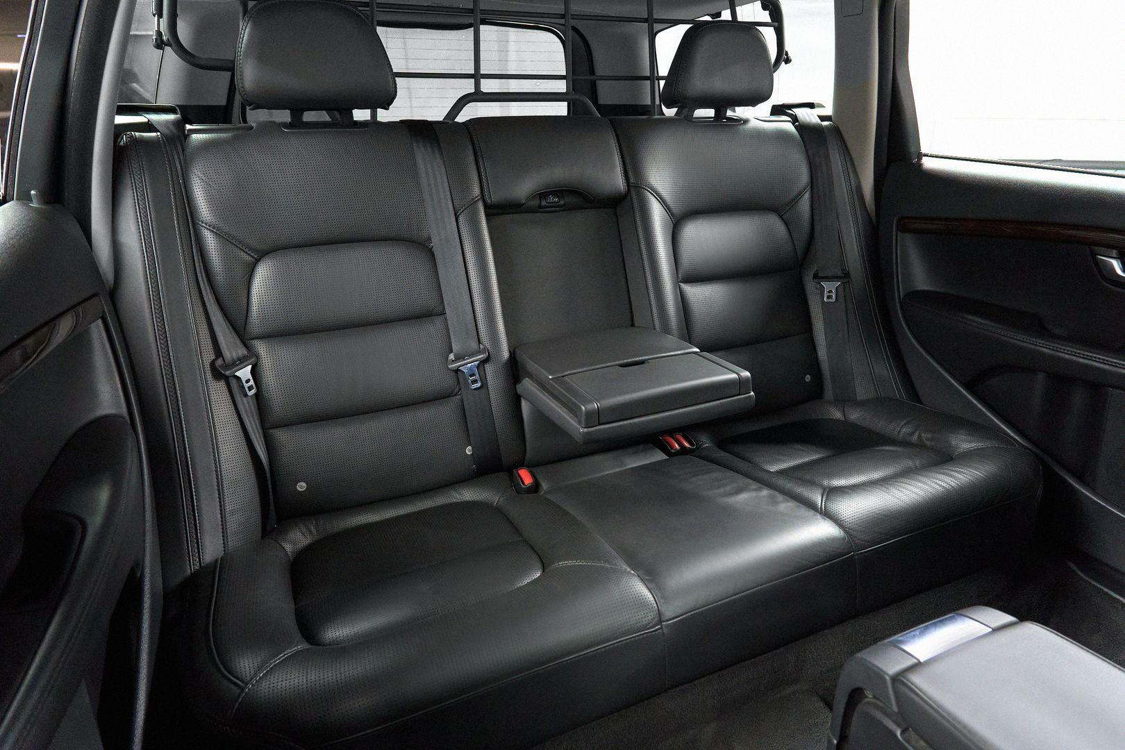 Volvo XC70 2012, коричневый