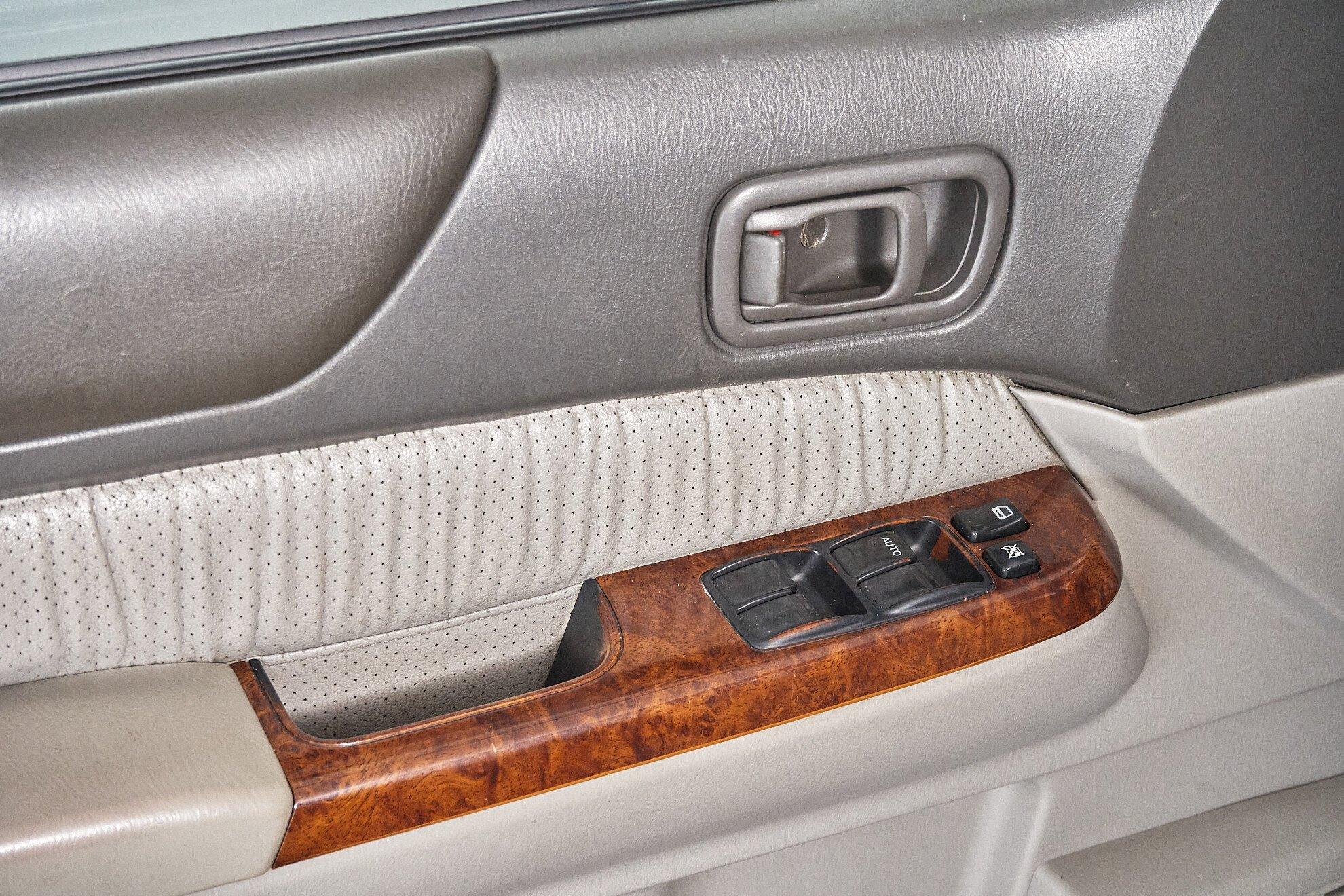 Nissan Patrol 2004, синий
