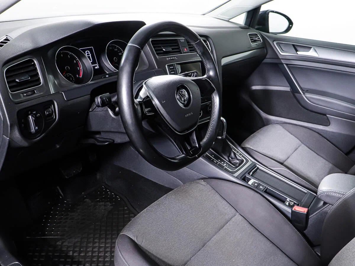 Volkswagen Golf 2014, черный
