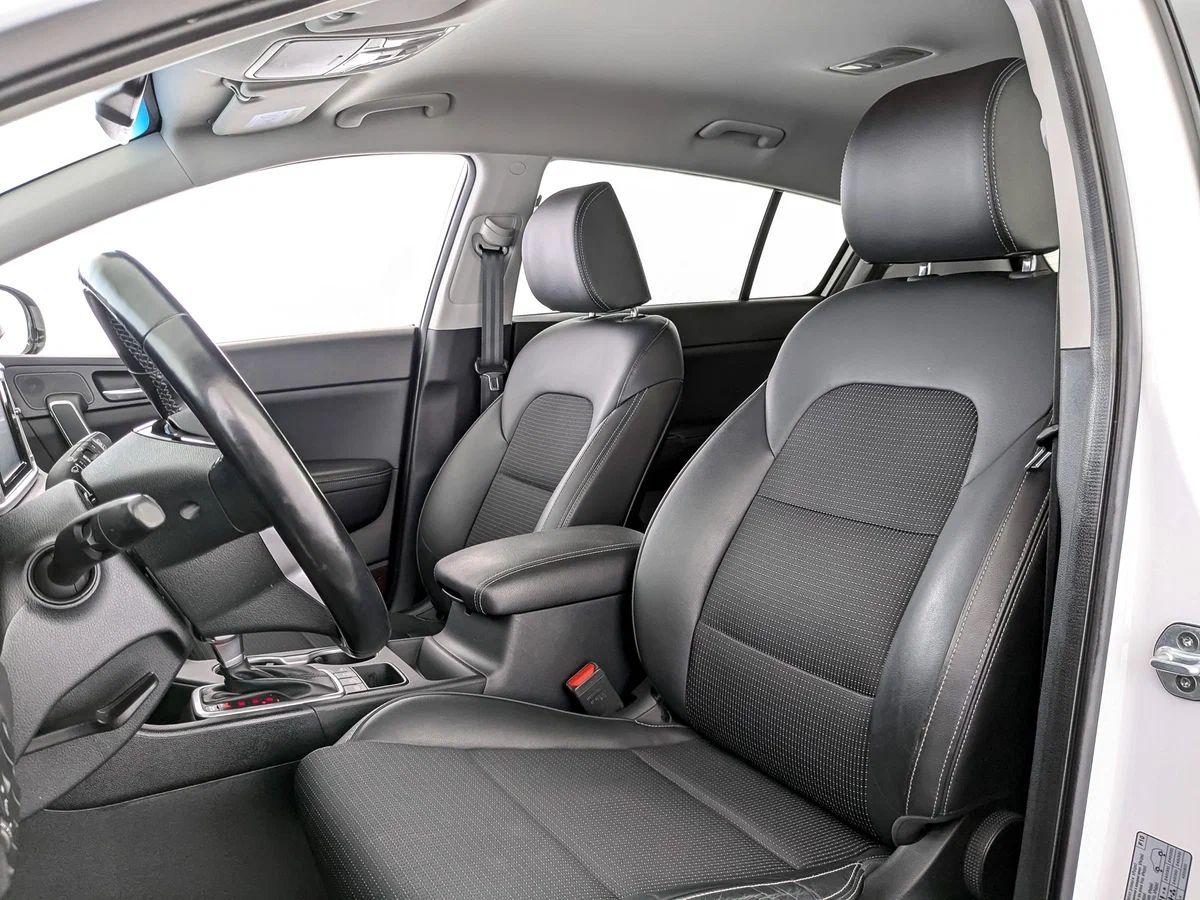 Kia Sportage 2019, белый