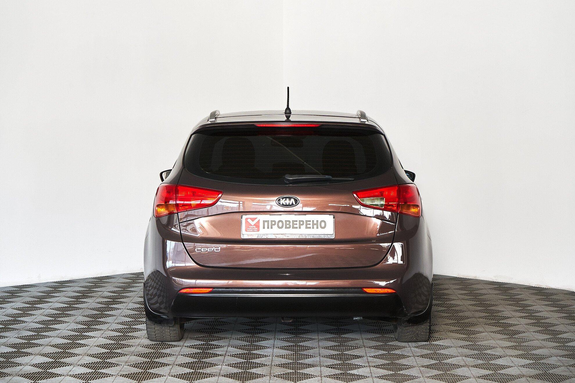 Kia Ceed 2013, коричневый